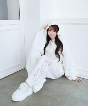 Logo 3d embroidery pants