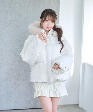 Jaquard mid-length down coat