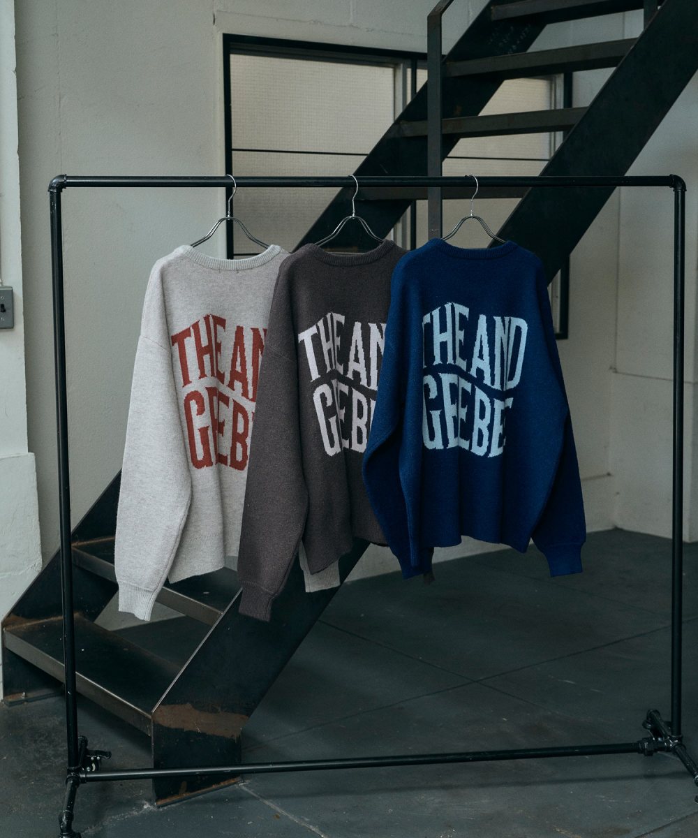 UNISEX ウェーブロゴニット