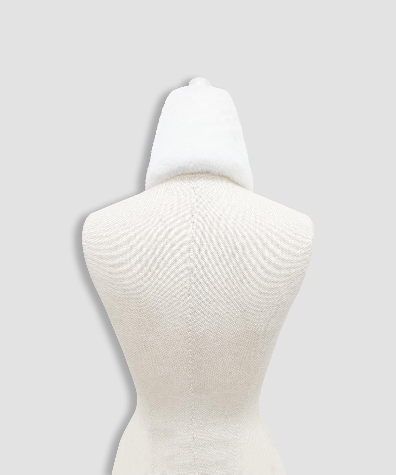 ロゴチャーム付きビジューリボンマフラー