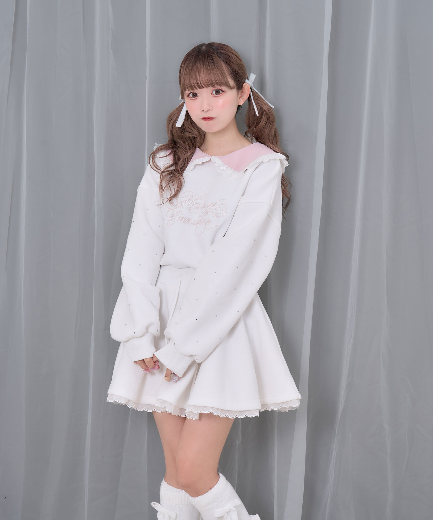 袖ビジュー裏起毛スウェットワンピース