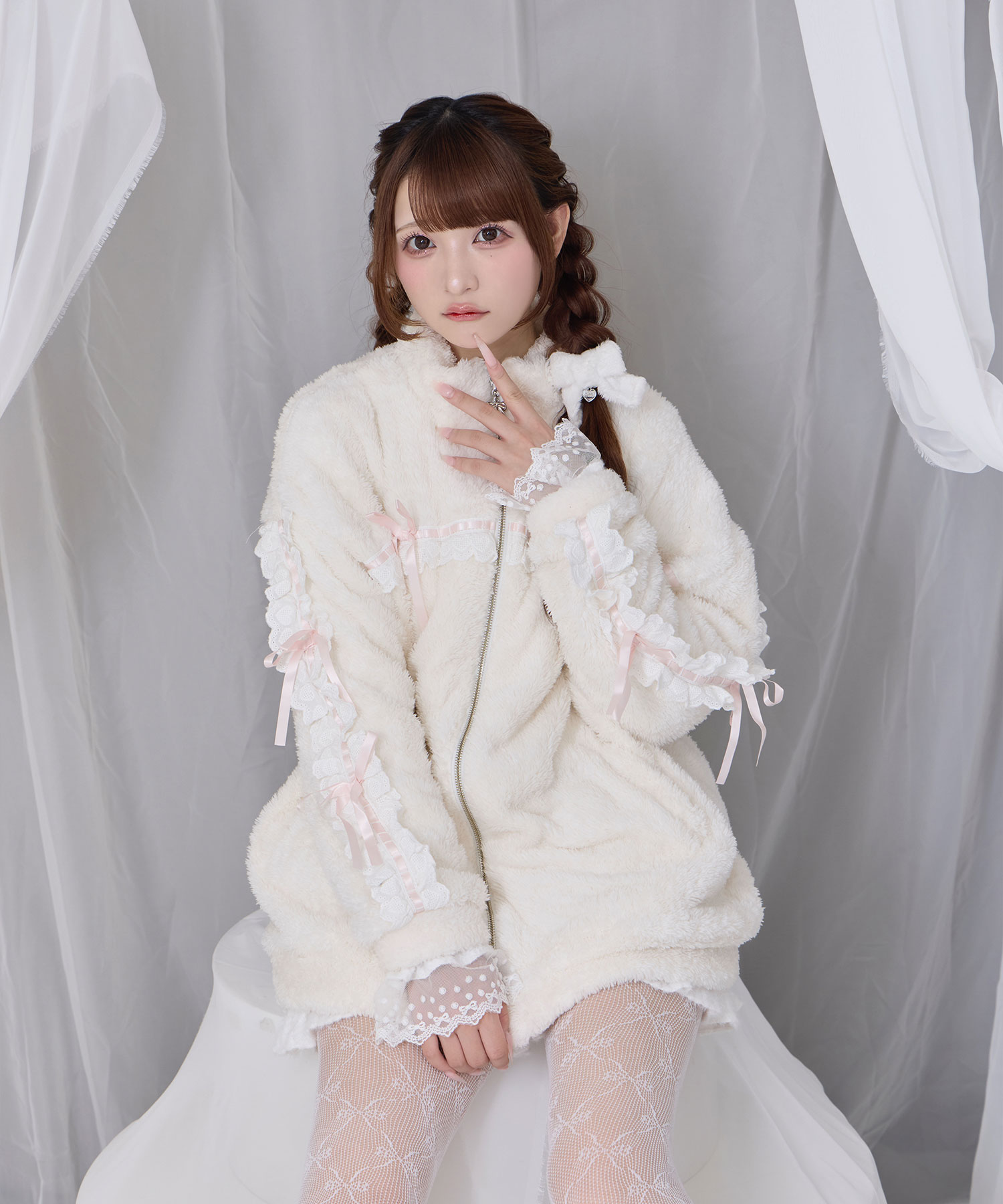 コットンレースフェイクボアアウター – BUNNY APARTMENT