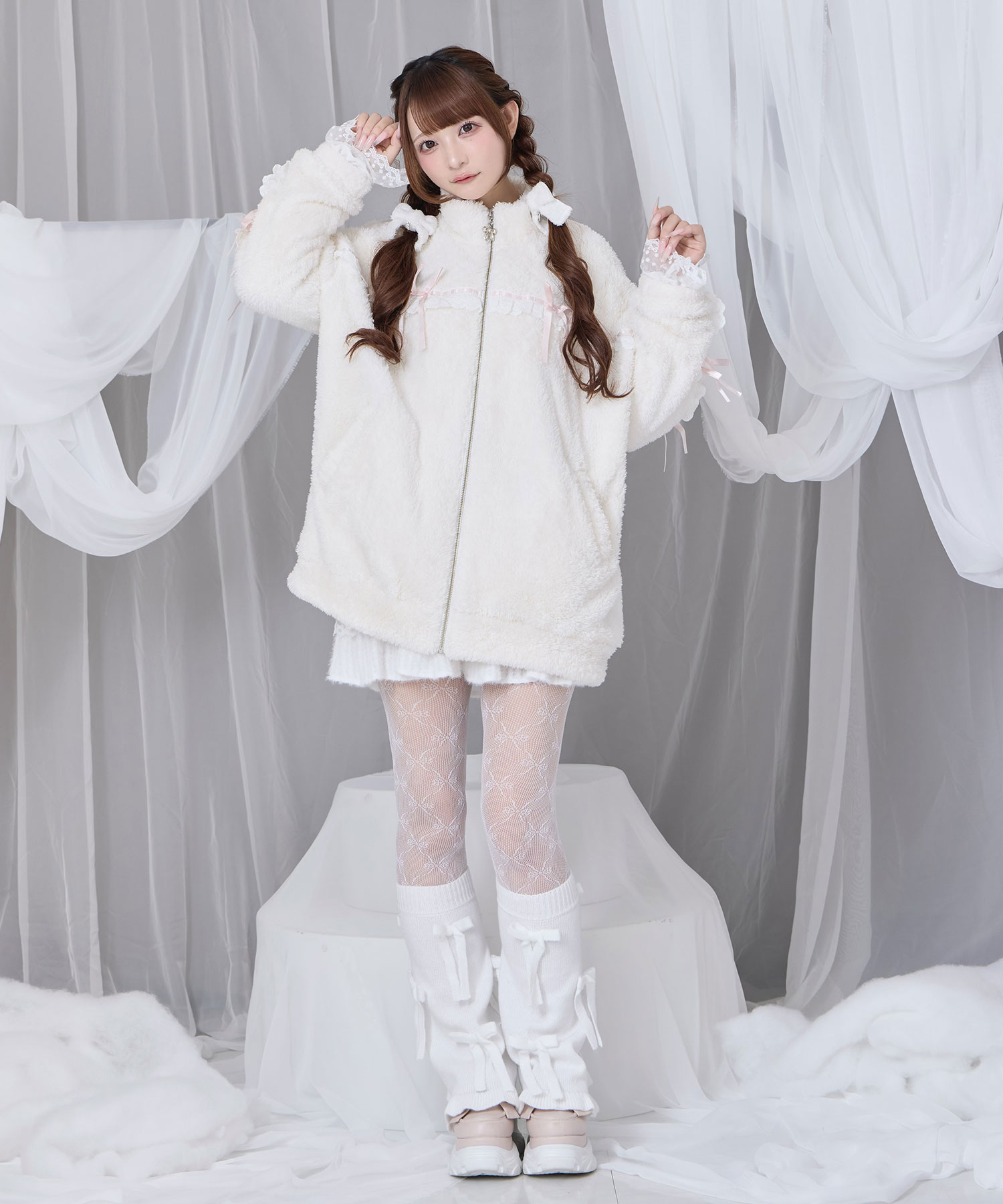 コットンレースフェイクボアアウター – BUNNY APARTMENT