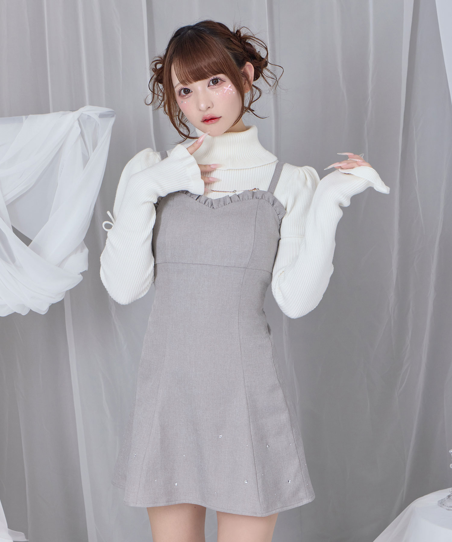 バックリボンカットアウトジャンスカ