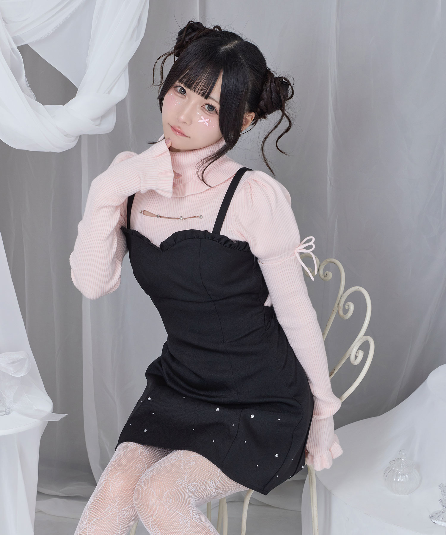 バックリボンカットアウトジャンスカ