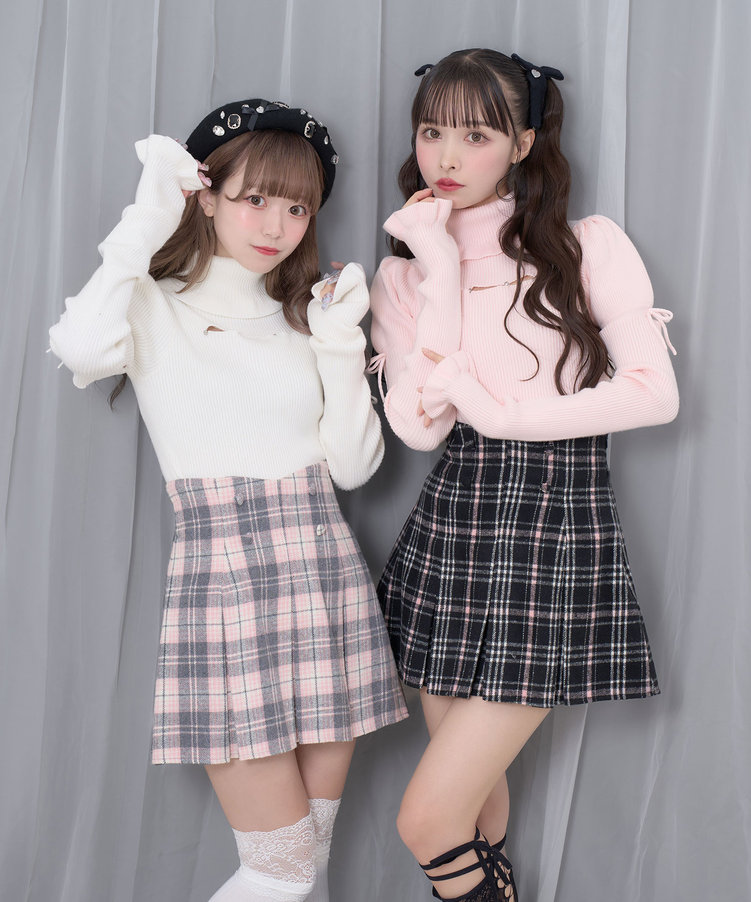 ハートボタンボックスプリーツミニスカート