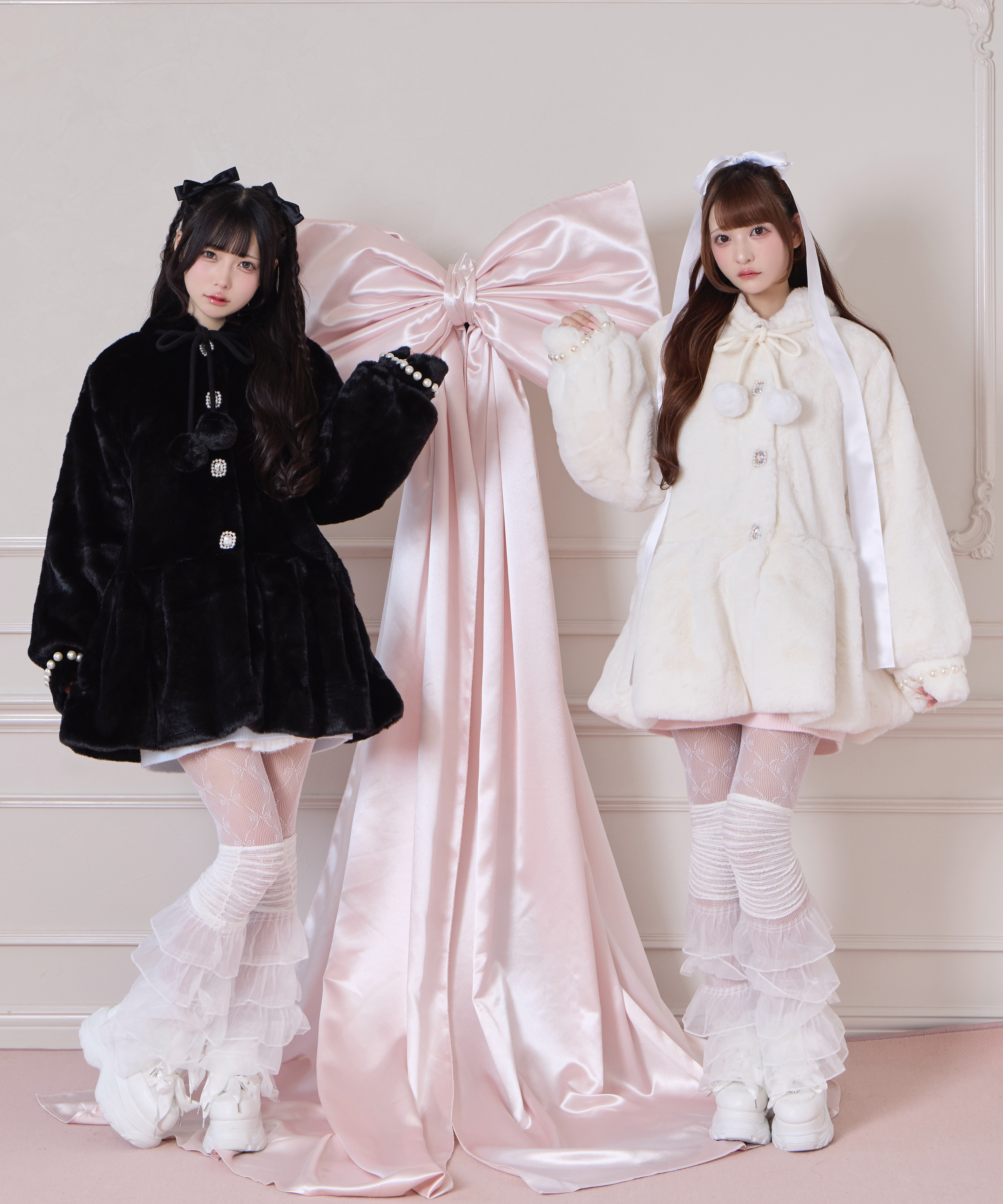 ぽんぽんリボンうさみみエコファーコート