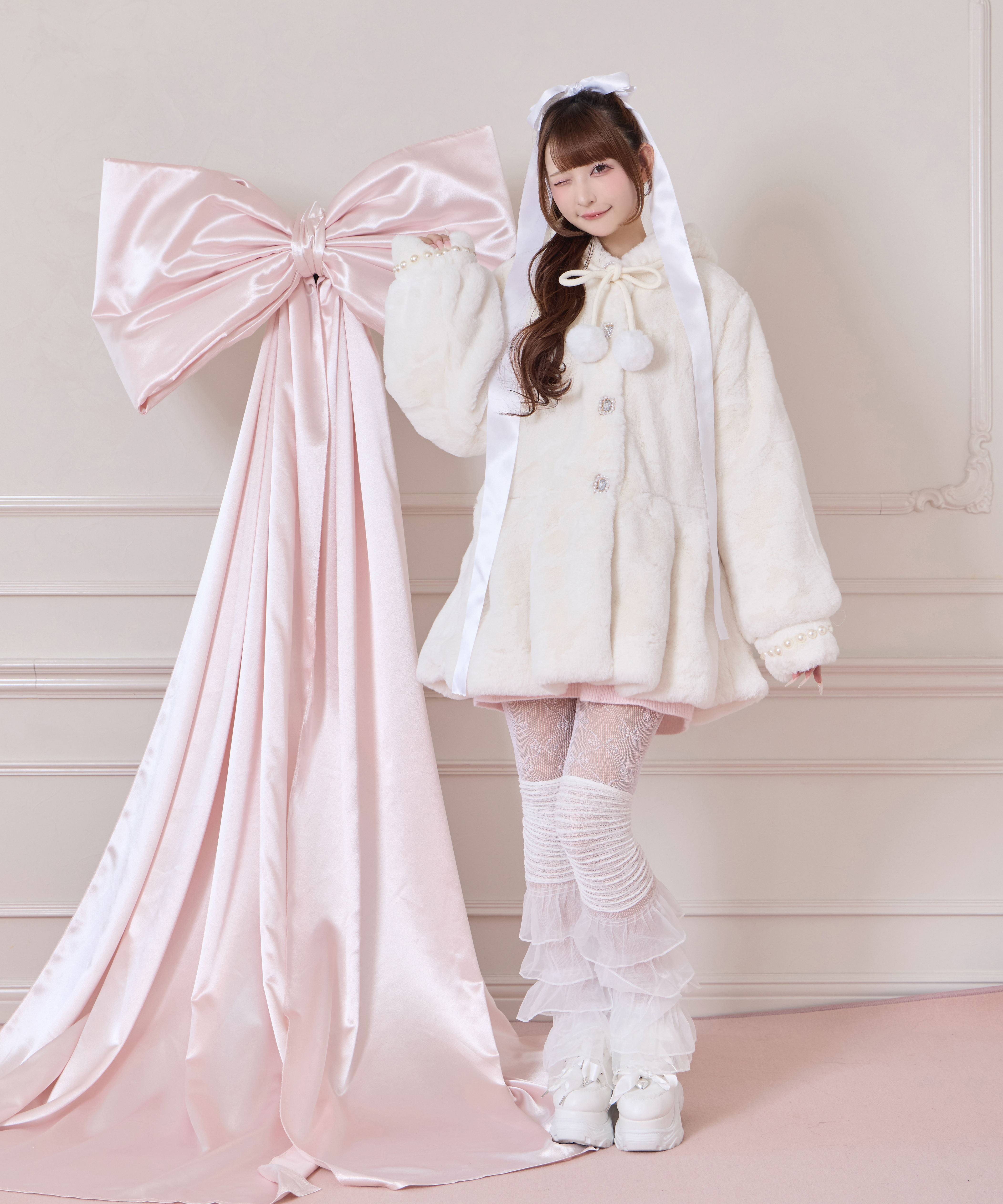 ぽんぽんリボンうさみみエコファーコート