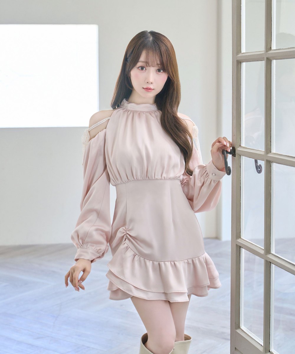 Open shoulder mini dress