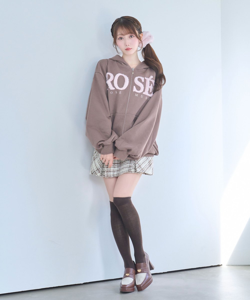 Fur logo zip hoodie – BUNNY APARTMENT