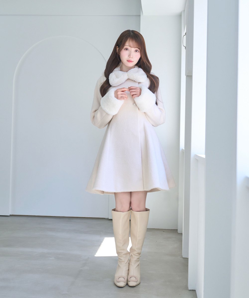 tippet set flare coat