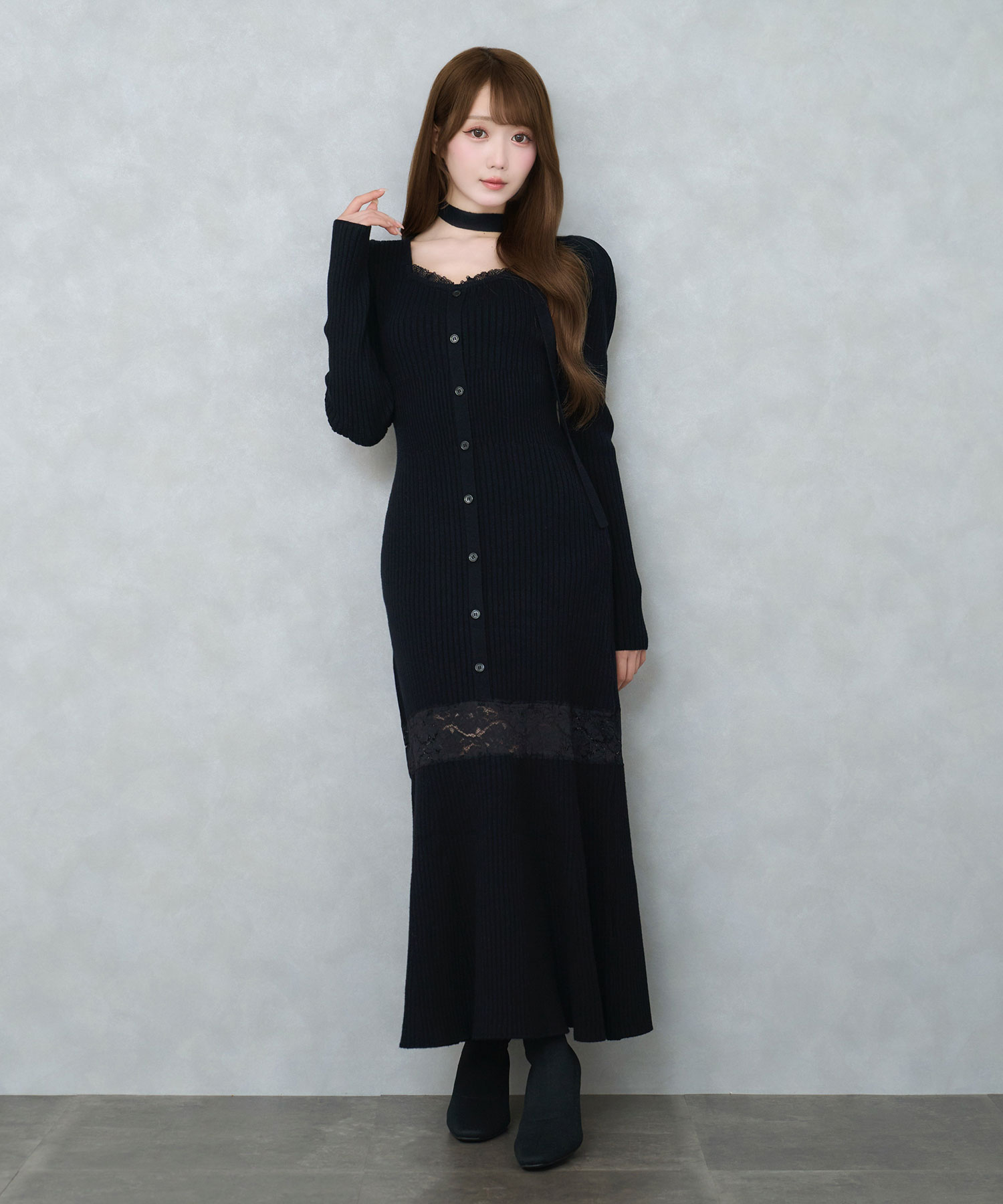 Mermaid lace knit dress