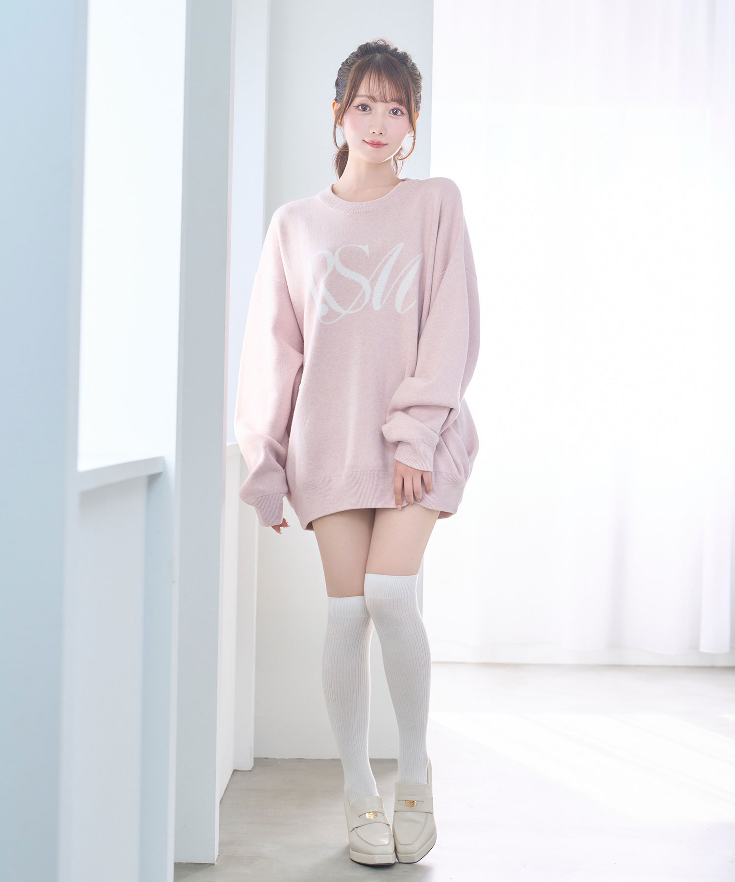 Over sized logo jaquard knit – BUNNY APARTMENT