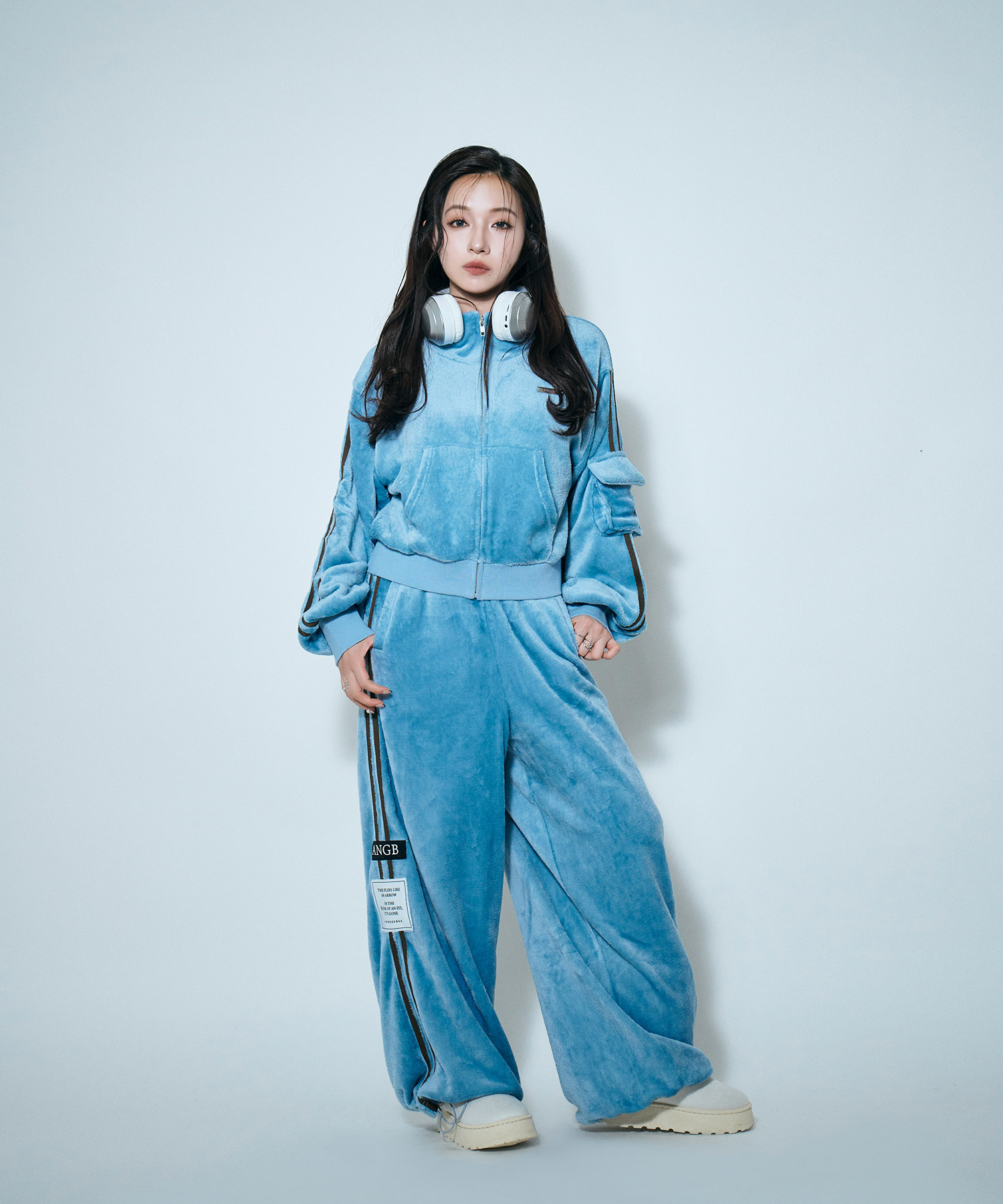 SET UP – BUNNY APARTMENT