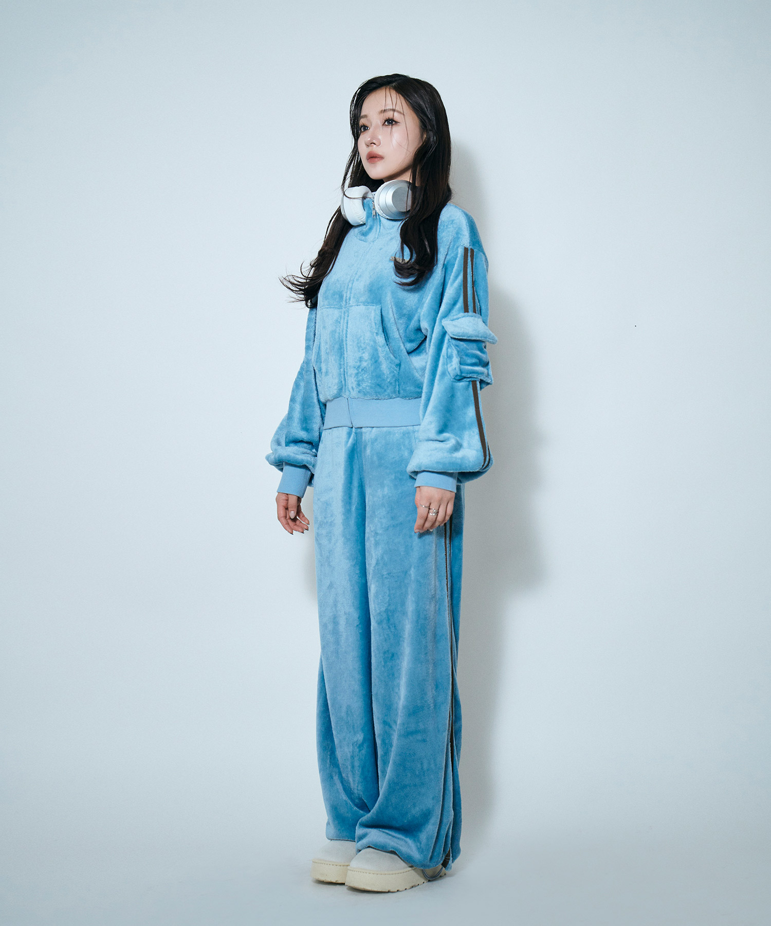 ラインボアジャージセット