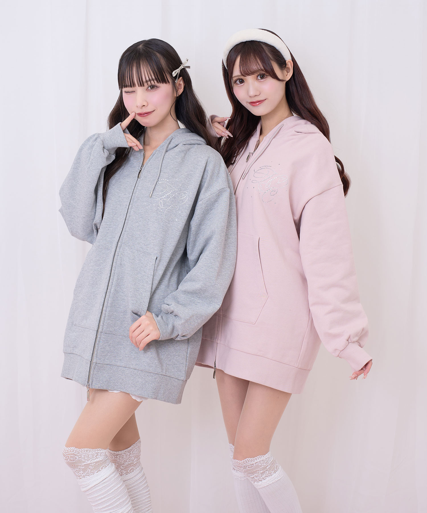 羽ビジュージップパーカー