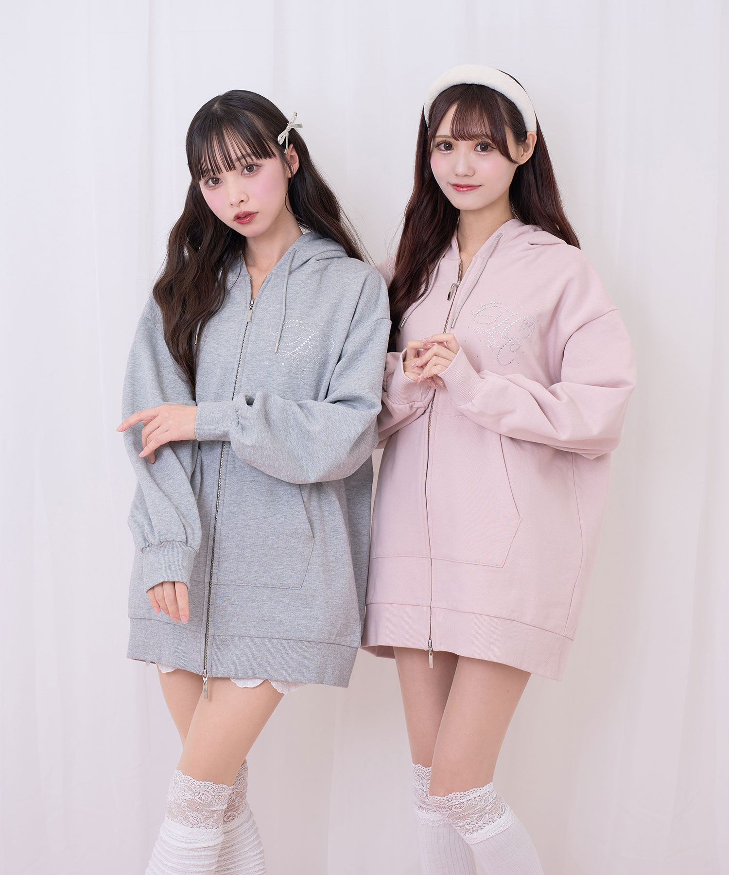 羽ビジュージップパーカー