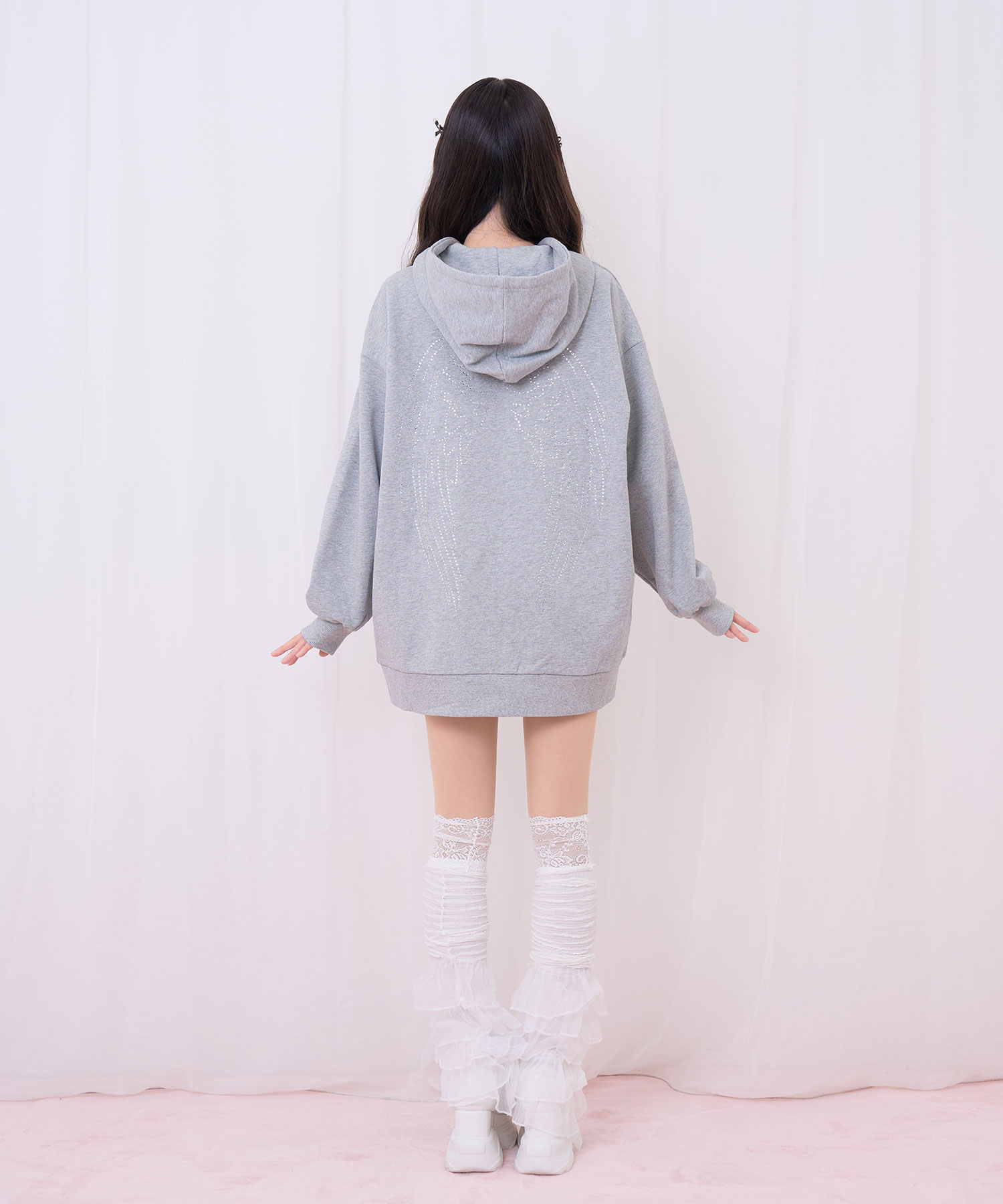 羽ビジュージップパーカー