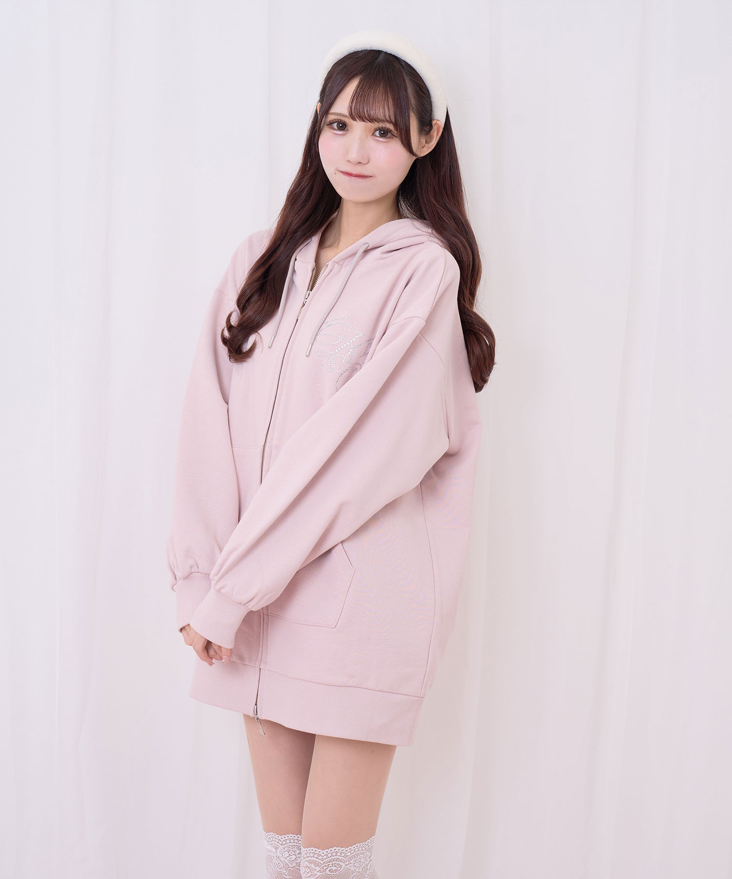 羽ビジュージップパーカー