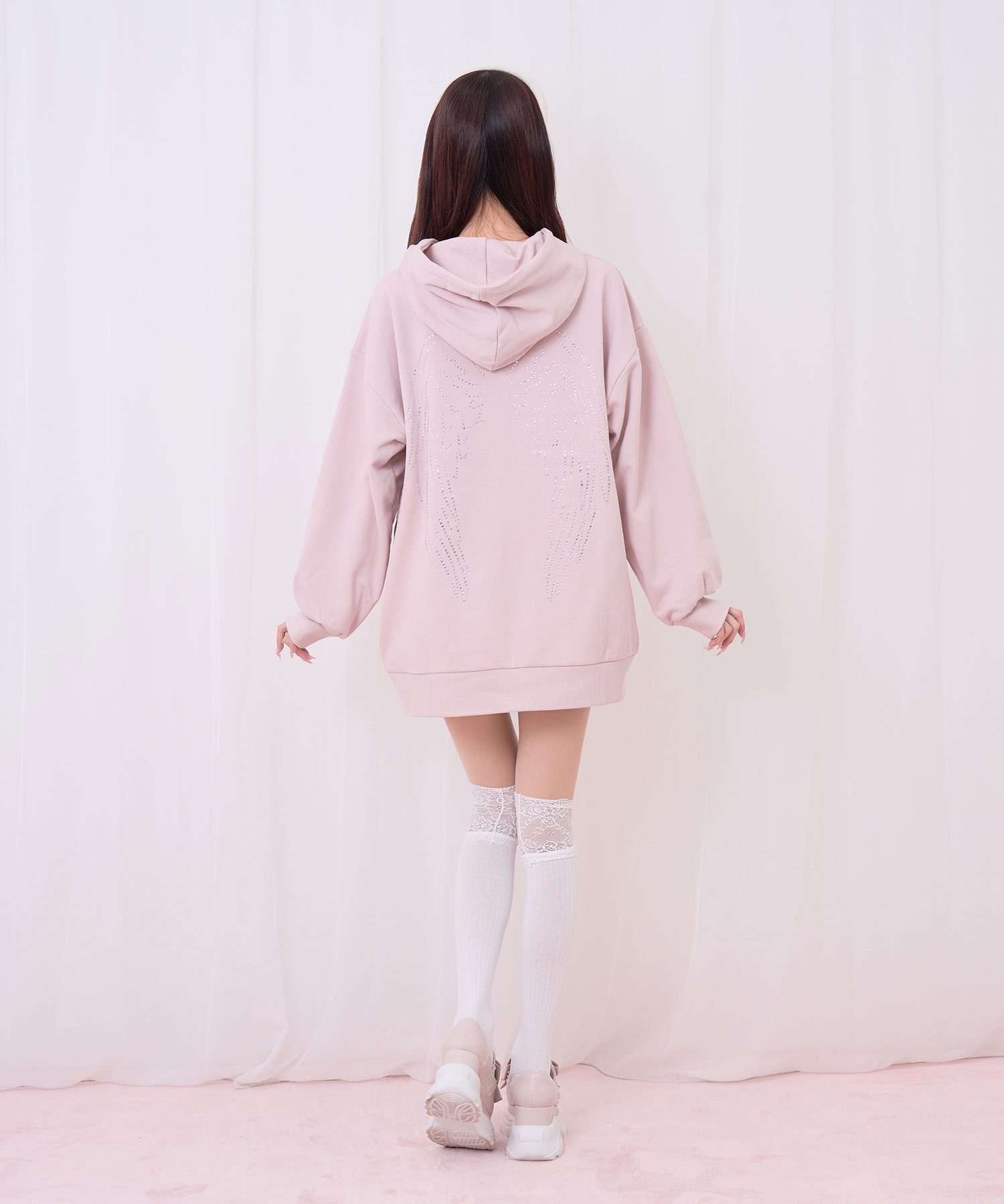 羽ビジュージップパーカー