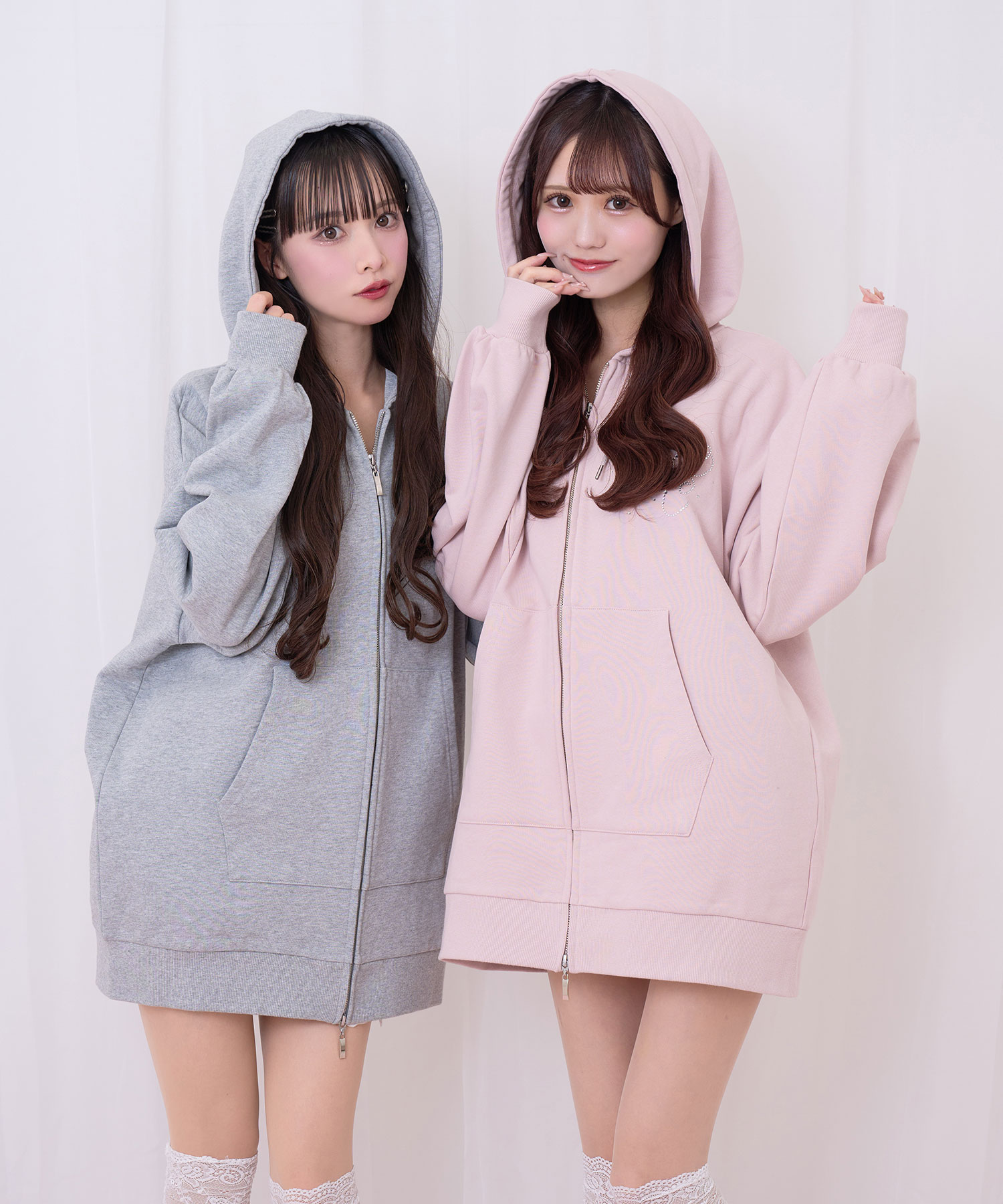 羽ビジュージップパーカー