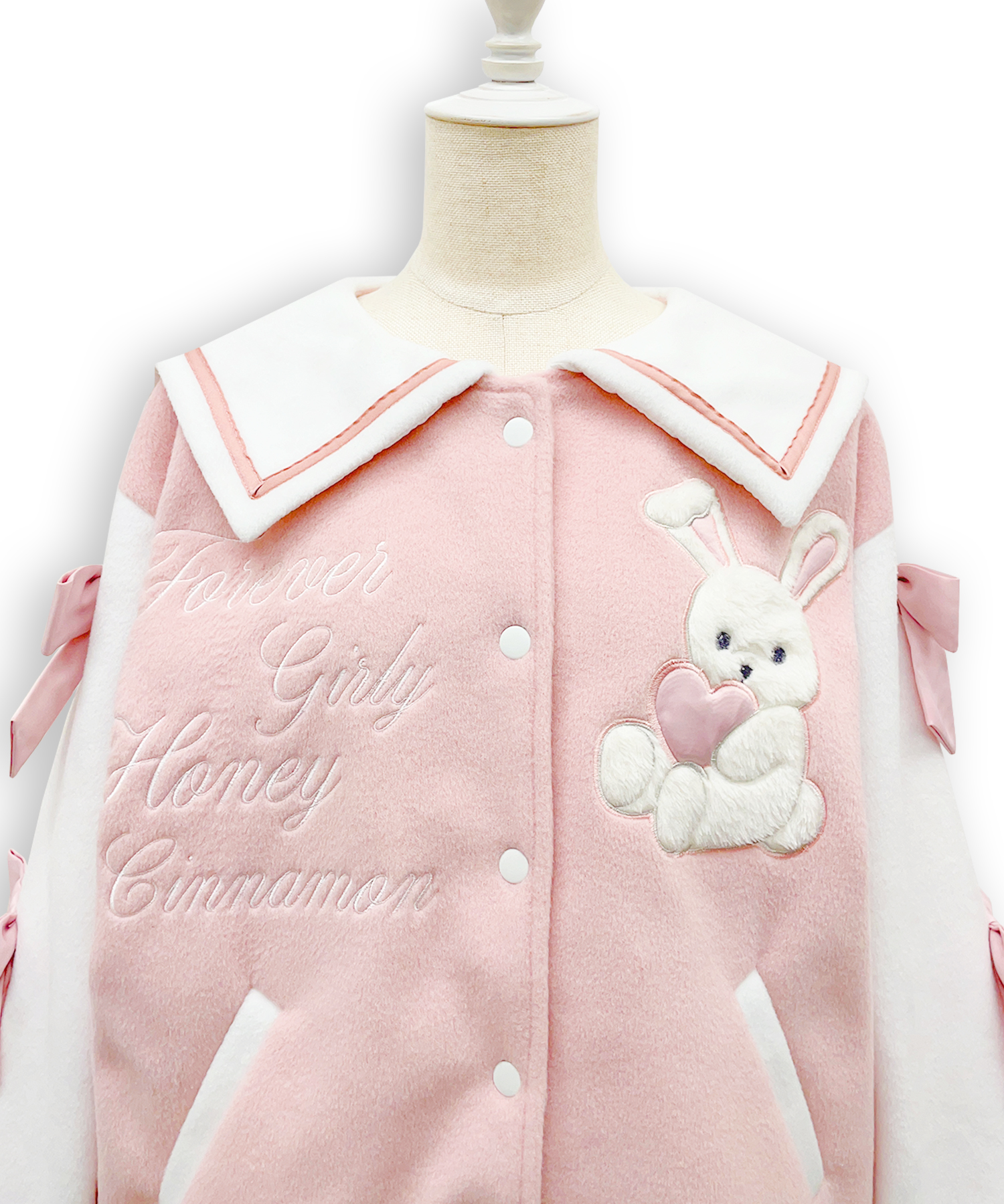 袖リボンハニーちゃんアップリケスタジャン