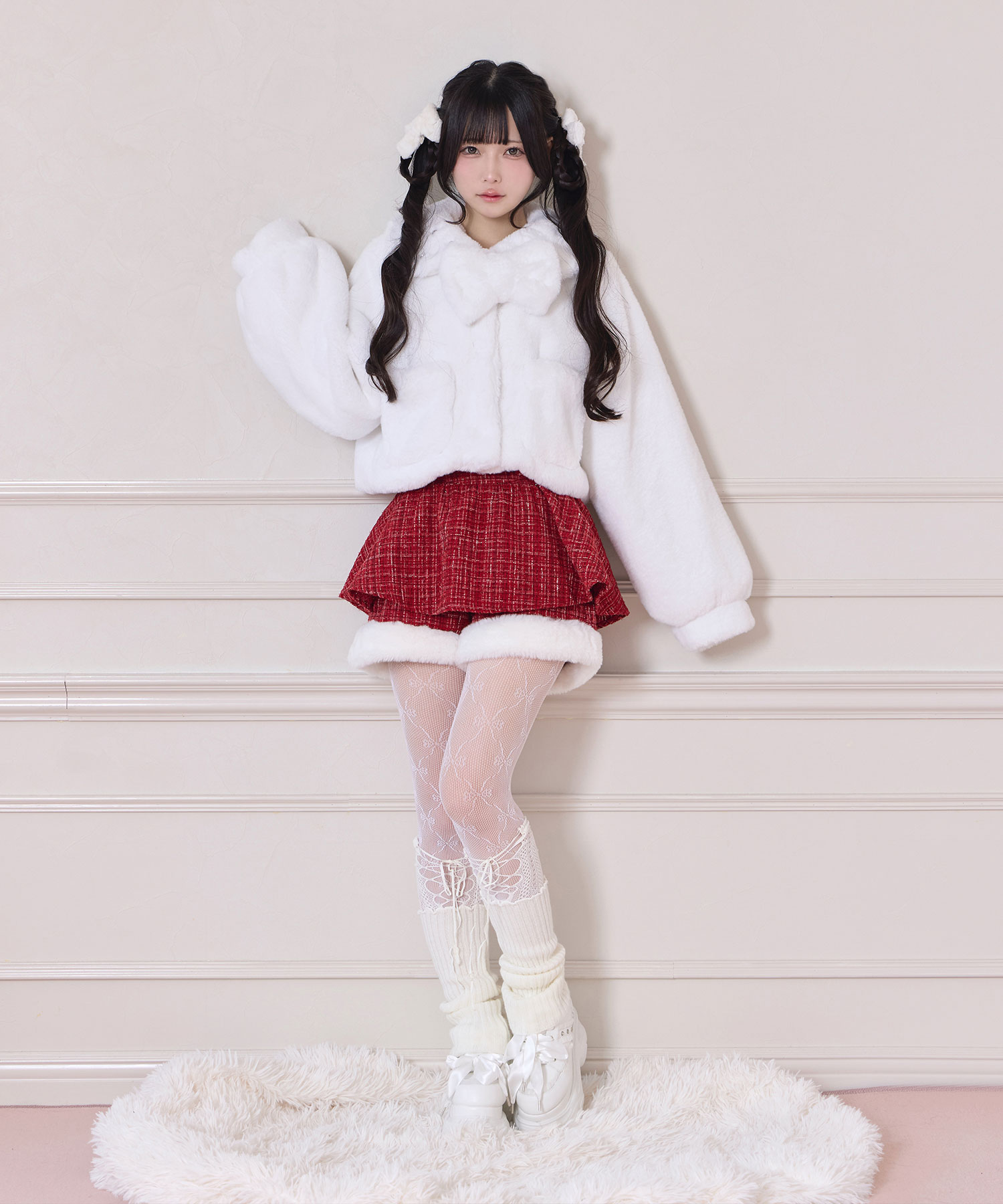 ビジュー衿エコファーリボンコート