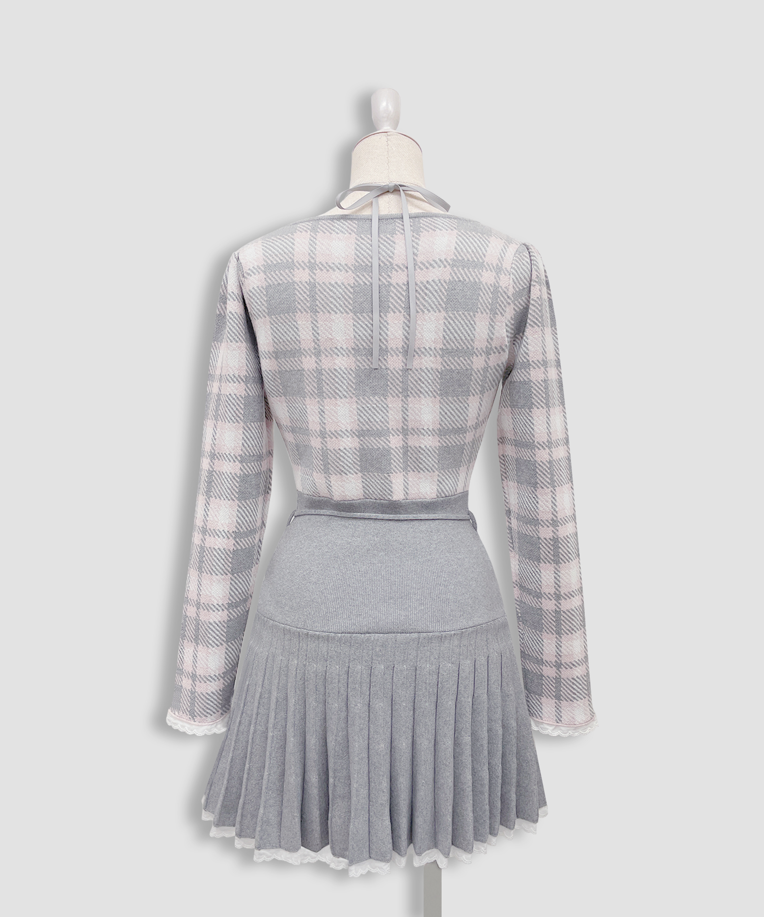 チェックジャガードプリーツニットワンピース