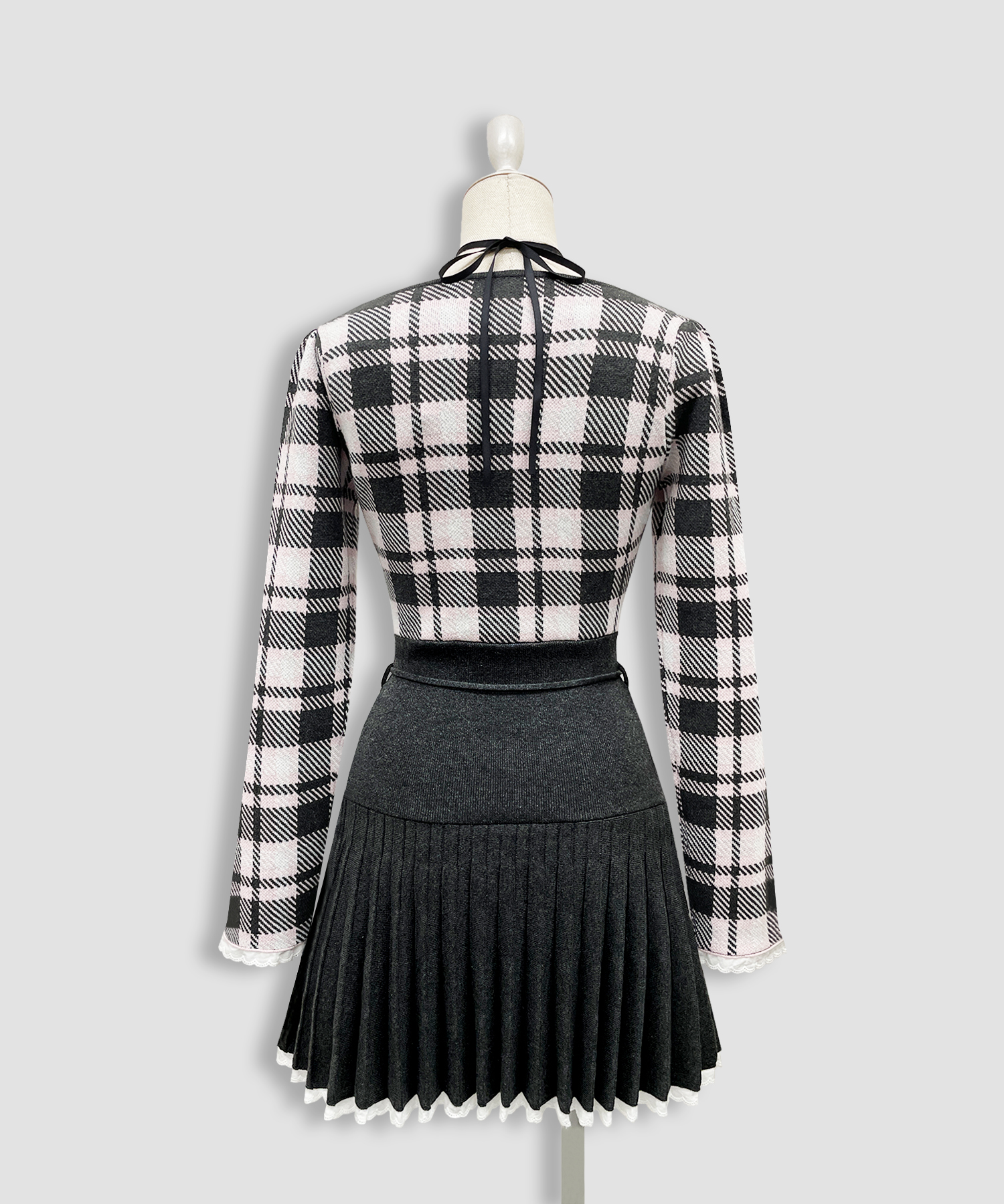 チェックジャガードプリーツニットワンピース