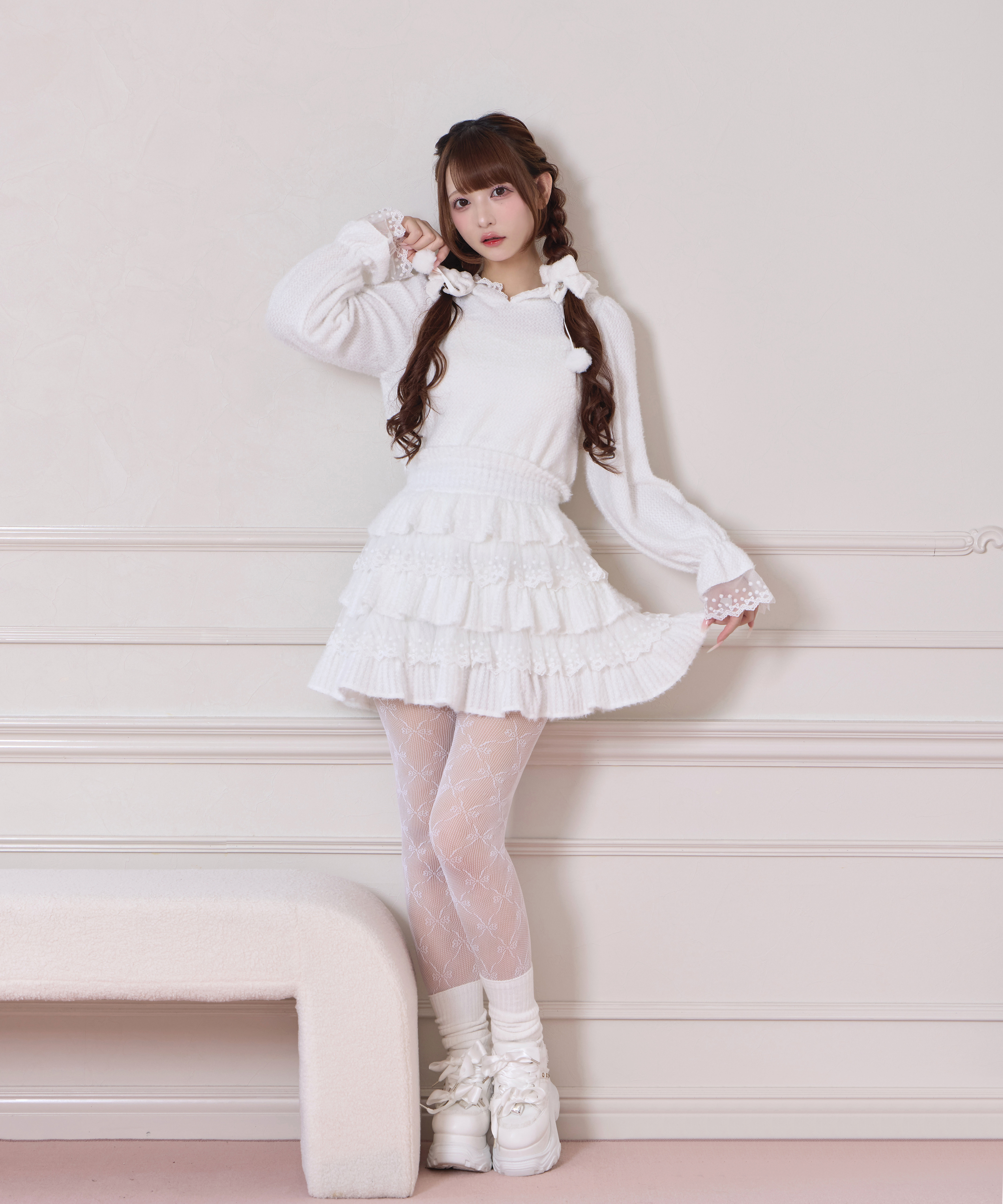 ポイントレースティアードスカート