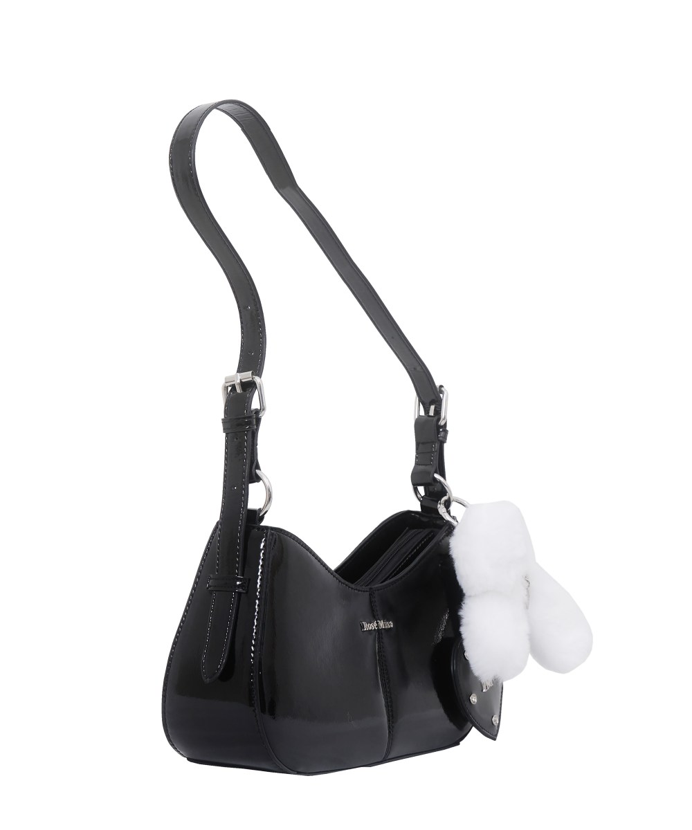 Shoulder bag with many charm – BUNNY APARTMENT