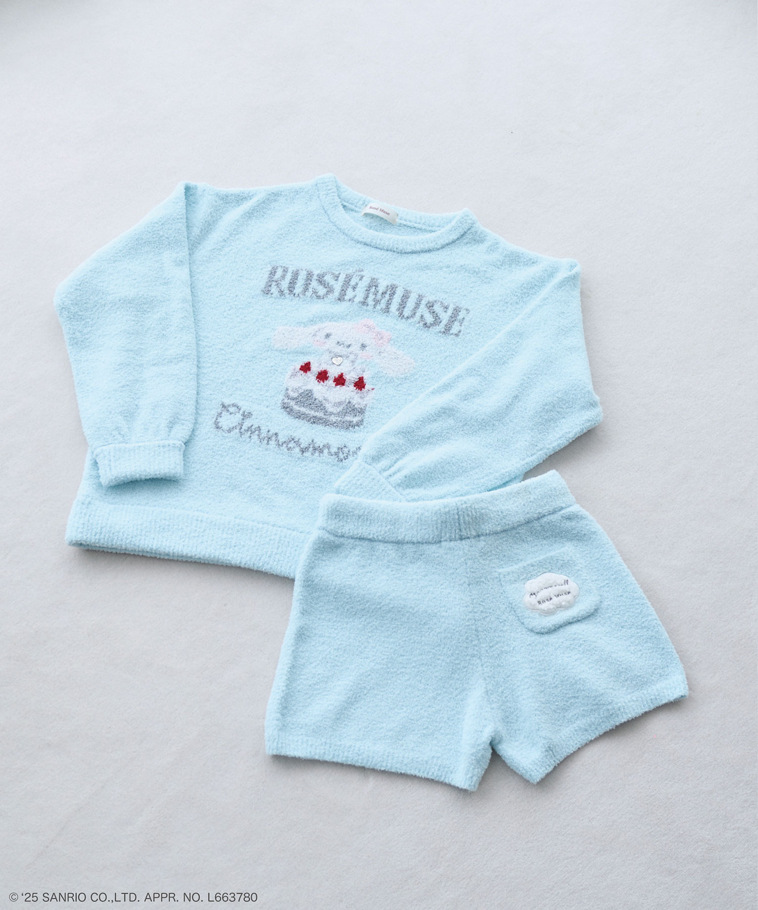 Cinnamoroll collab marshmallow knit set