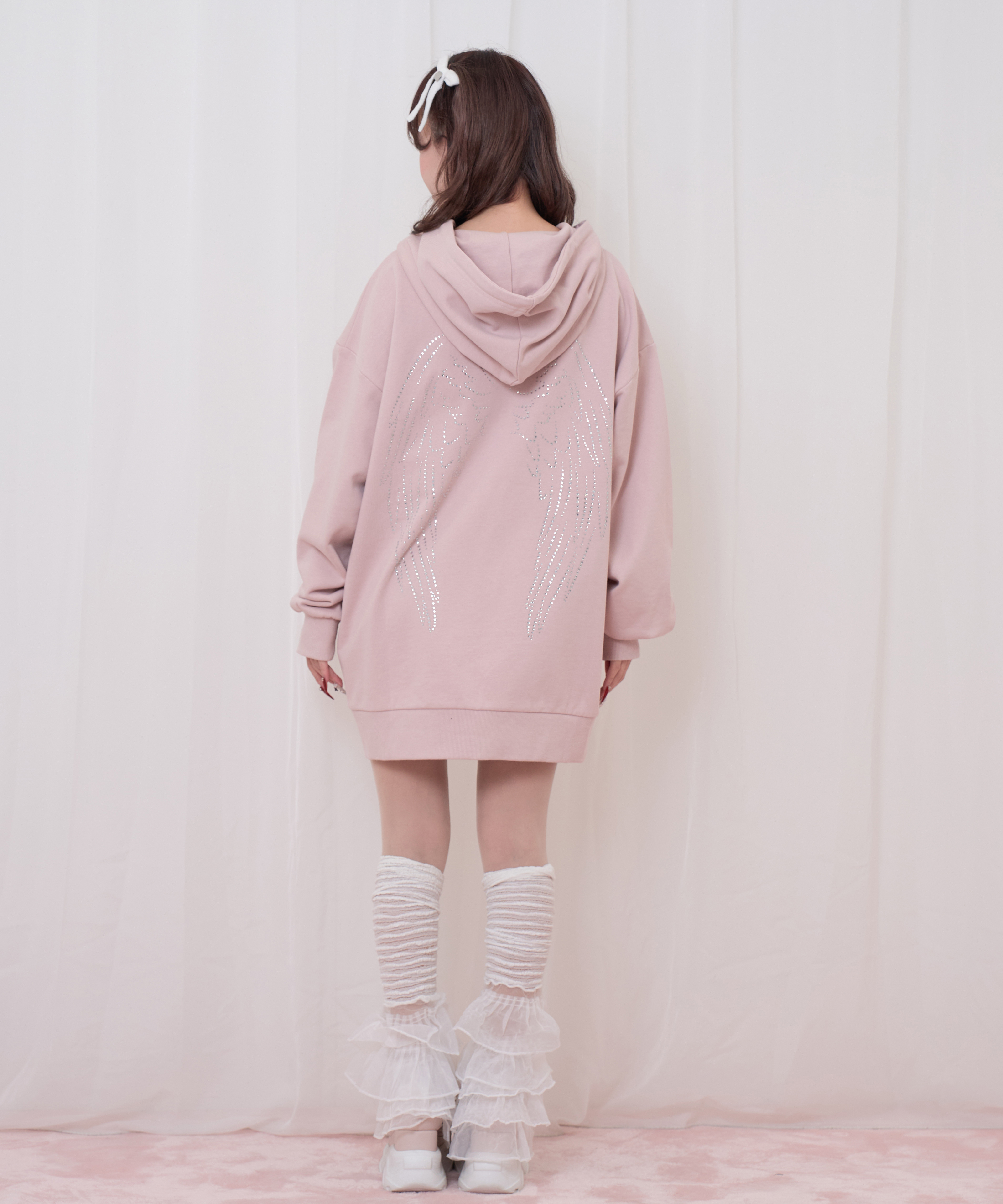 羽ビジュージップパーカー