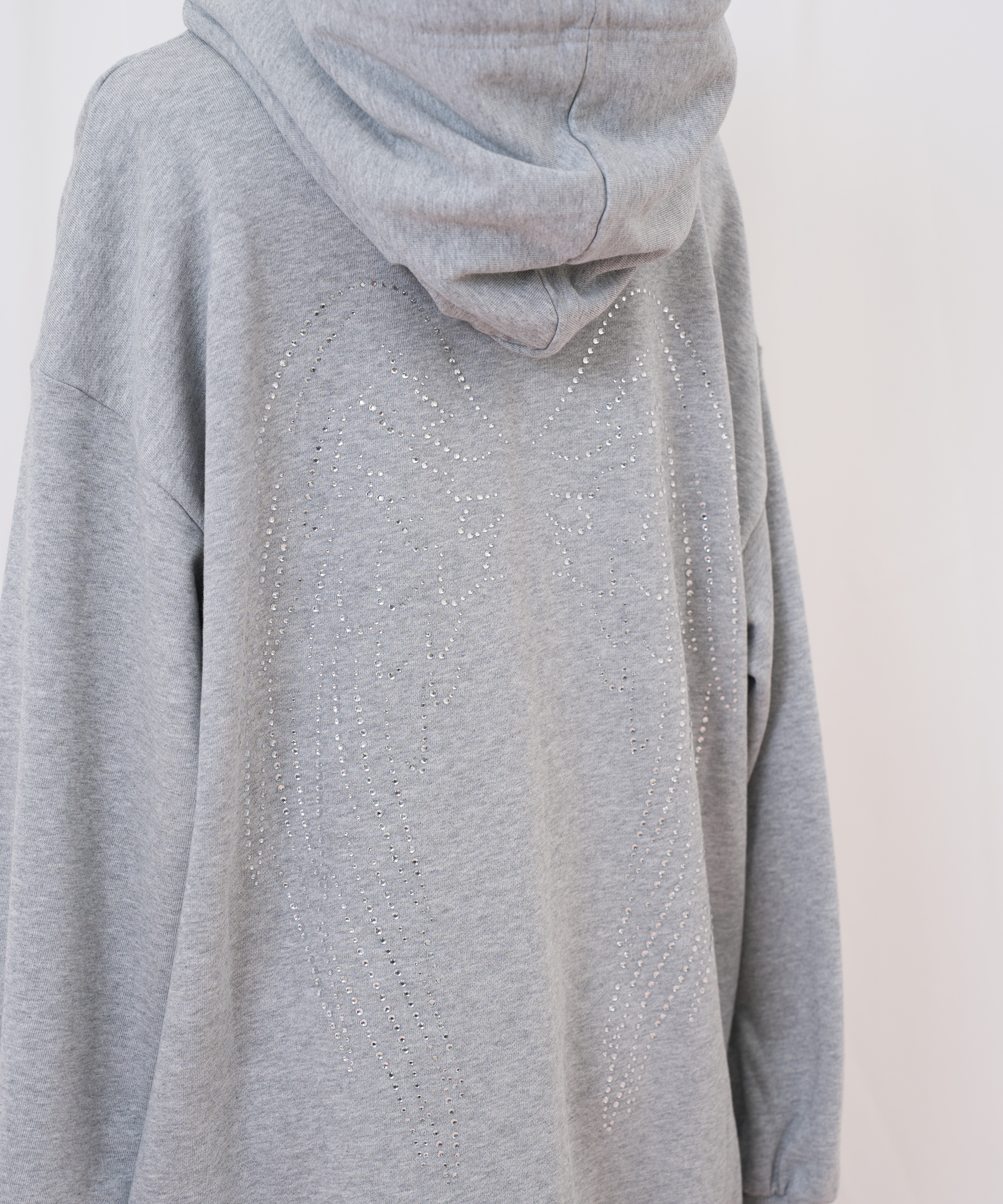 羽ビジュージップパーカー