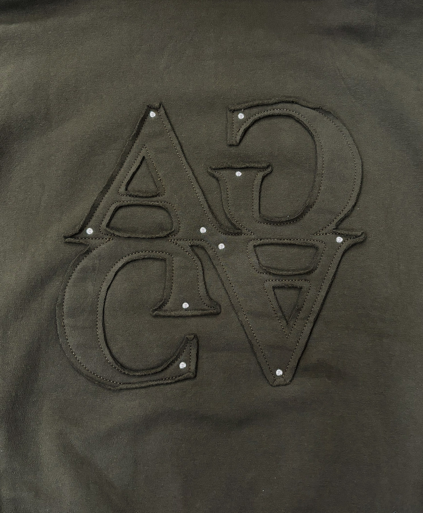 UNISEX 裏起毛パッチロゴパーカー