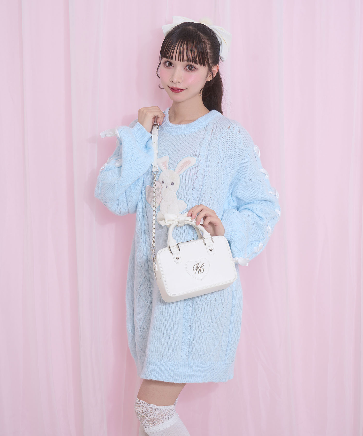 ハンドルリボンハートロゴバッグ