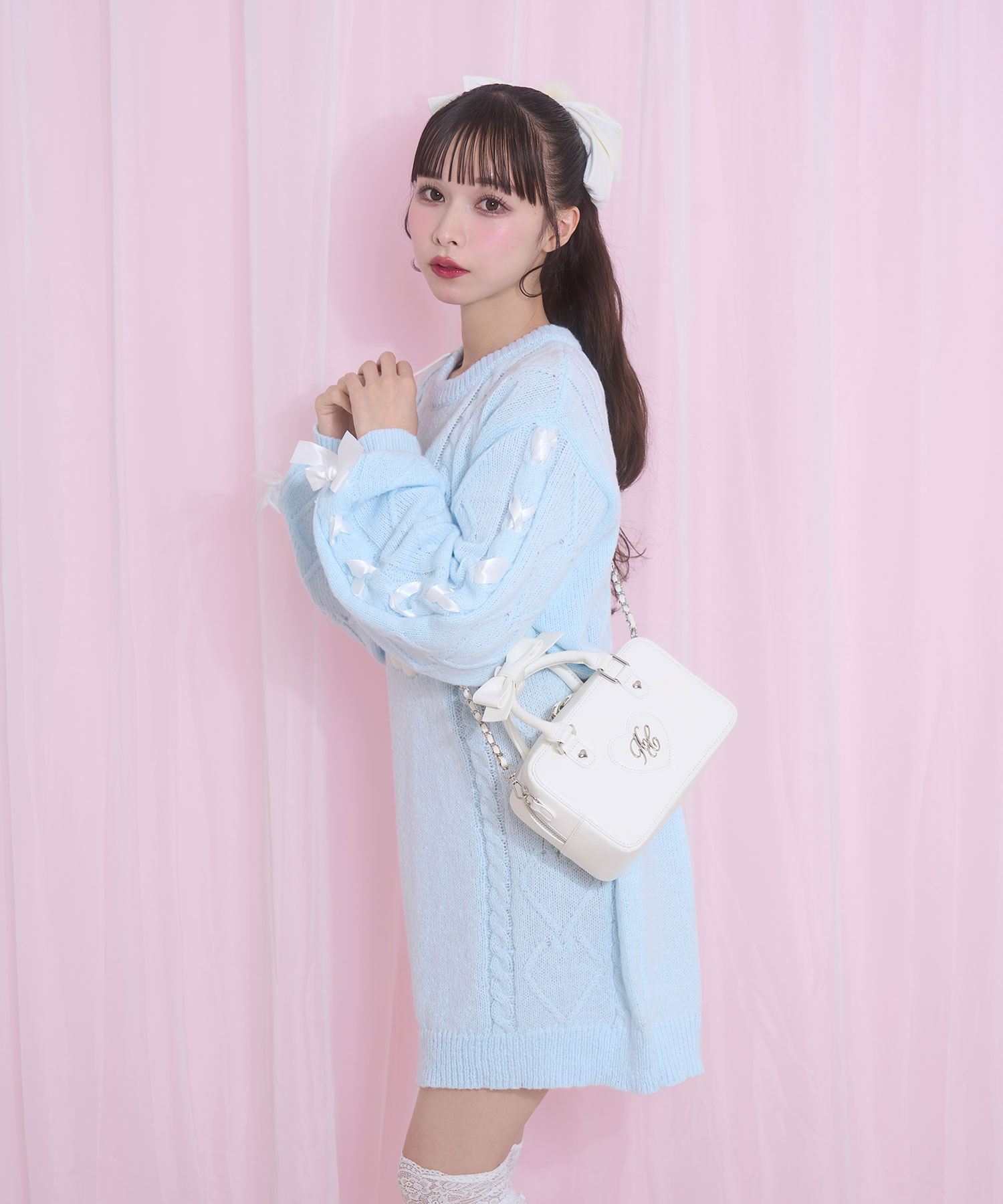 ハンドルリボンハートロゴバッグ