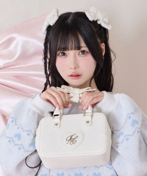 ハンドルリボンハートロゴバッグ