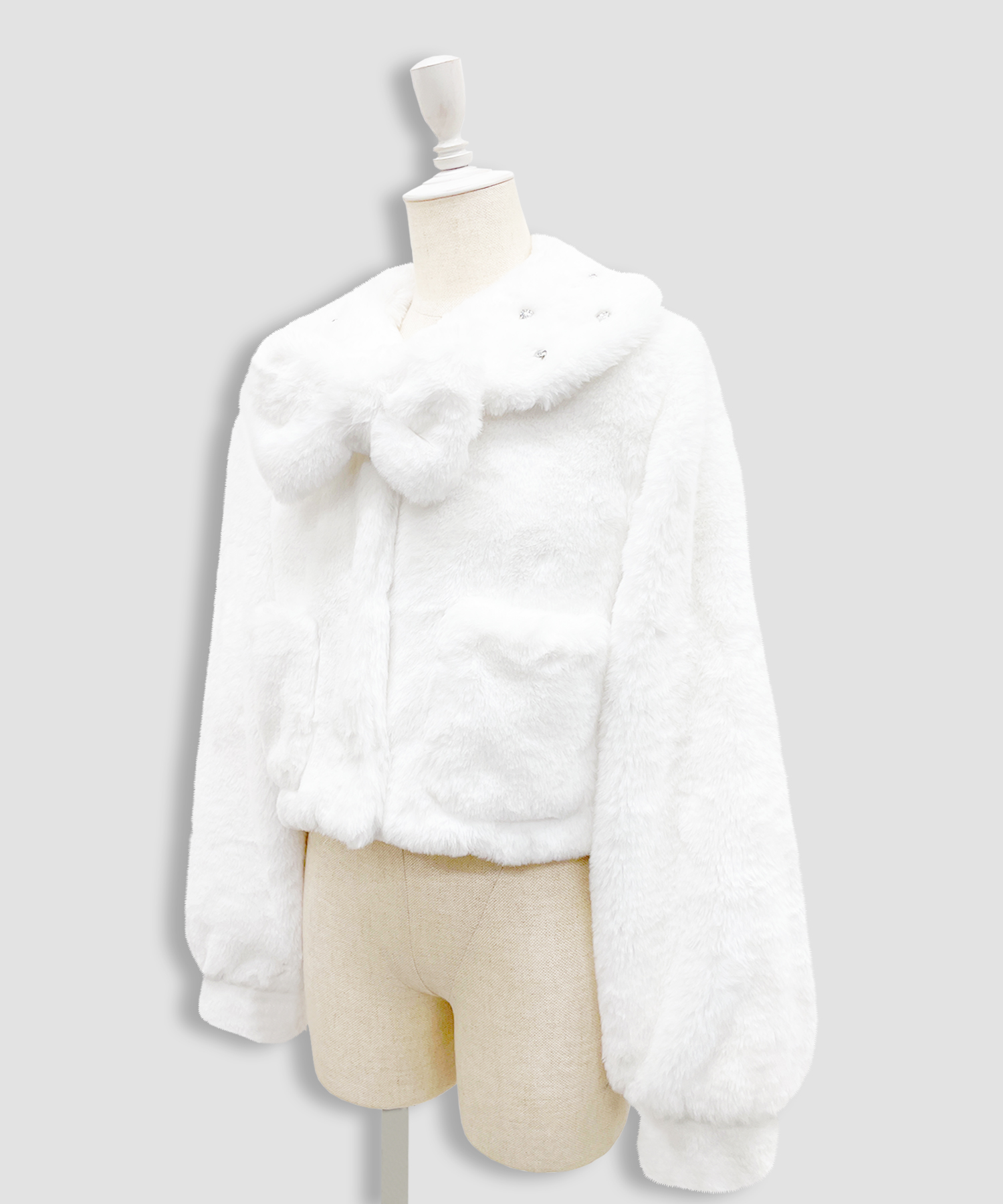 ビジュー衿エコファーリボンコート