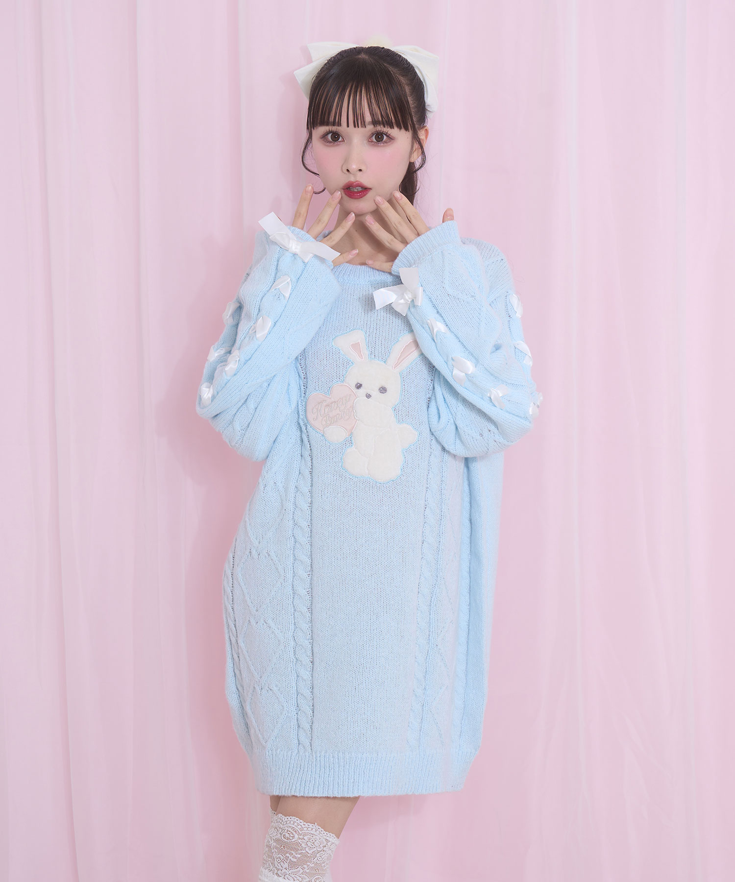 ハニーアップリケニットワンピース