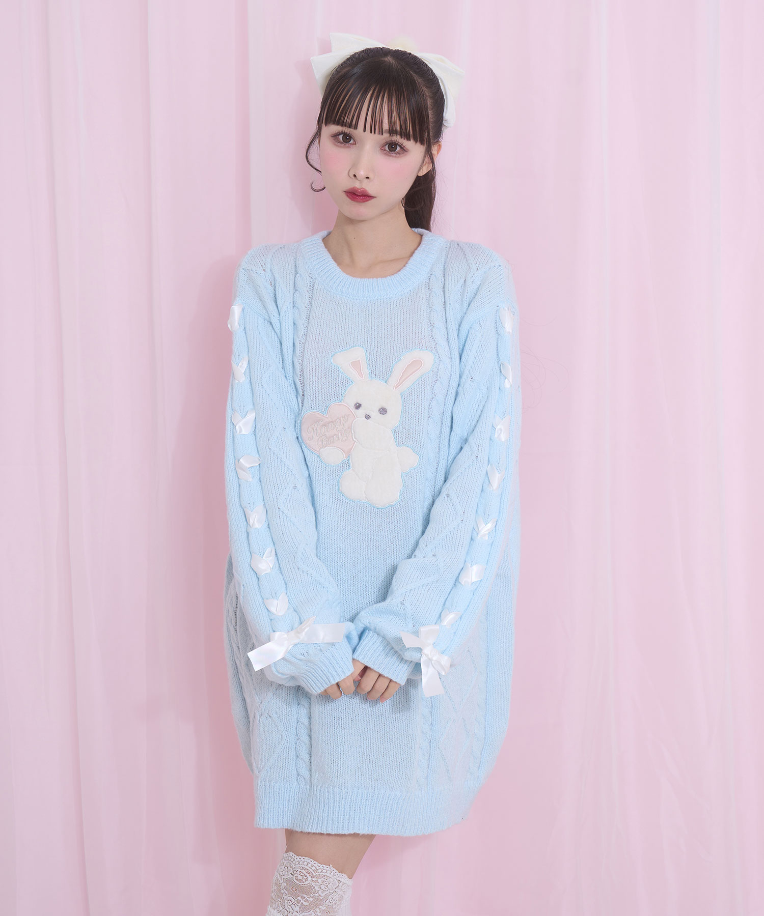 ハニーアップリケニットワンピース