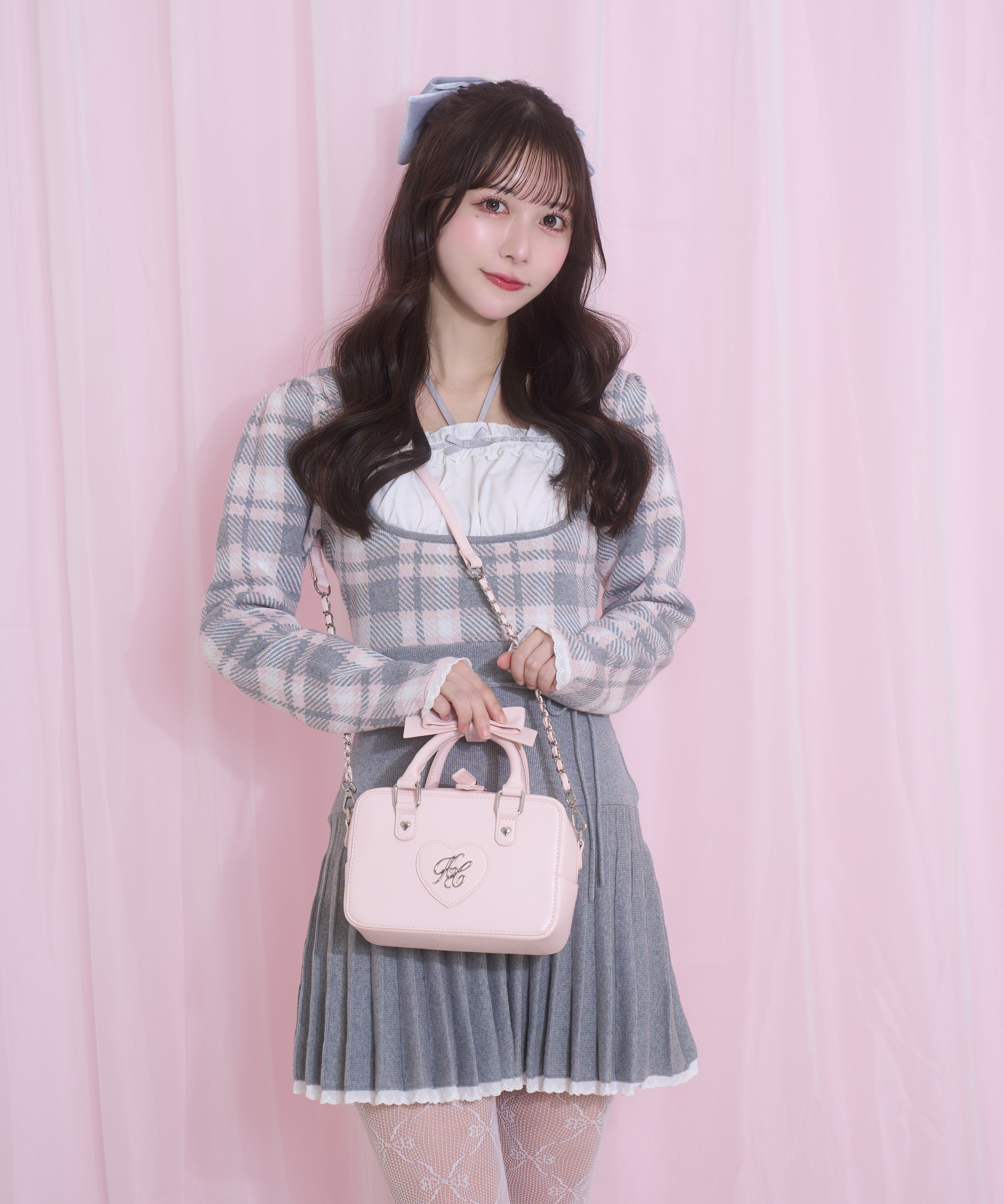 ハンドルリボンハートロゴバッグ