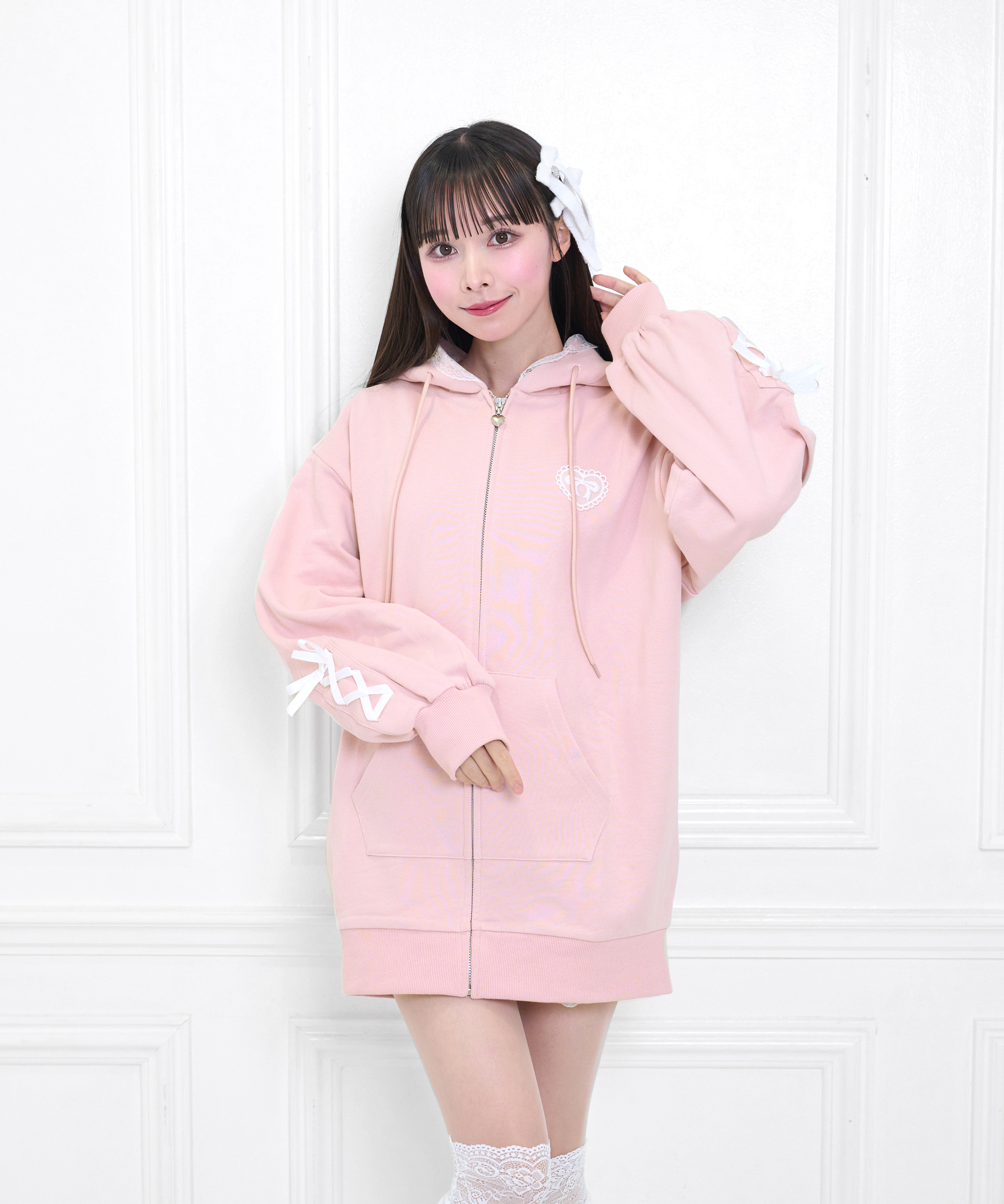 ポイントレースねこ耳ジップパーカー