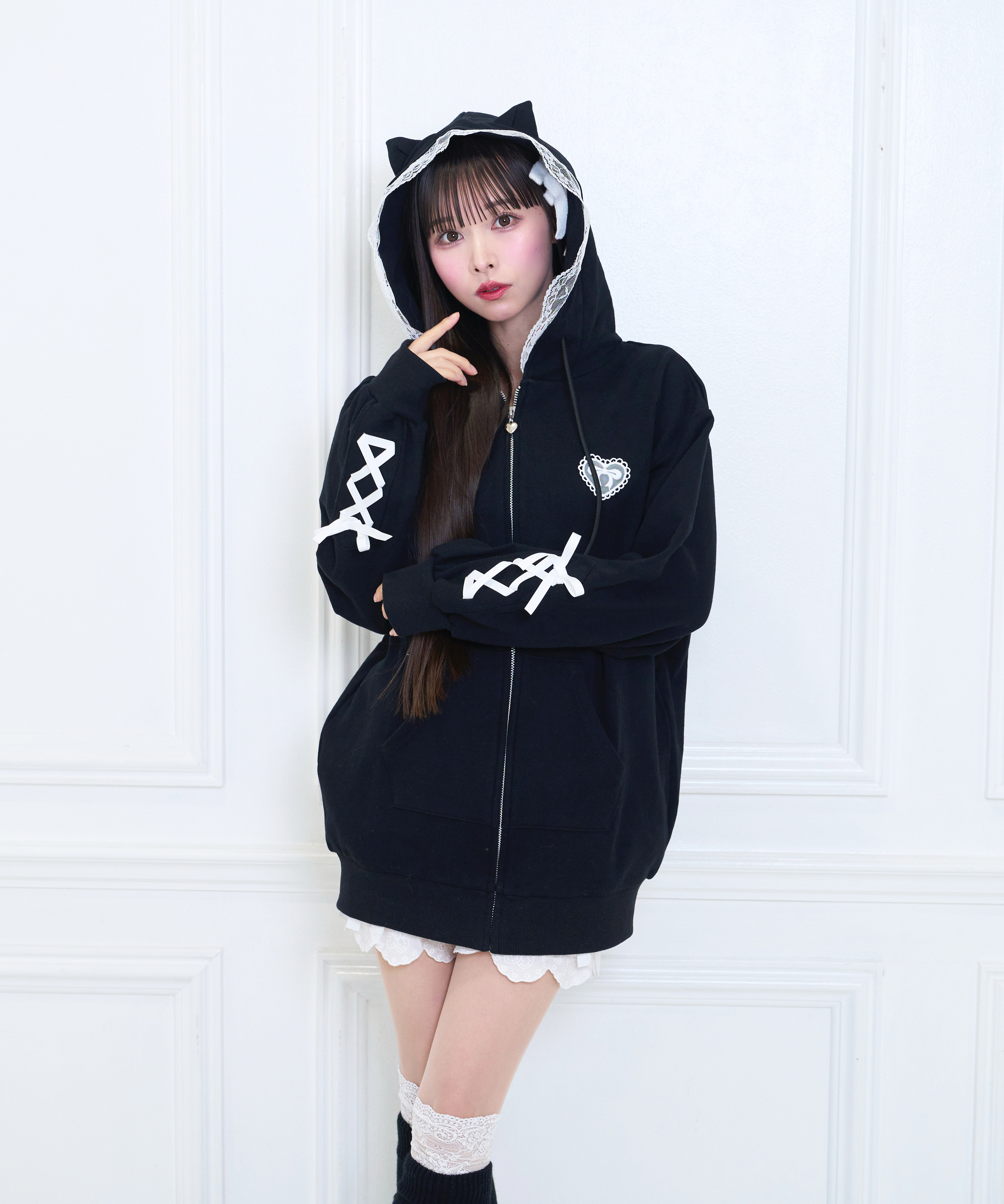 ポイントレースねこ耳ジップパーカー