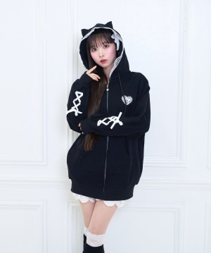ポイントレースねこ耳ジップパーカー