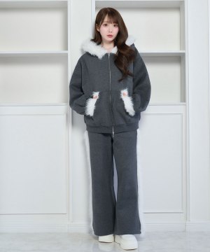 Fur trimming zip set up