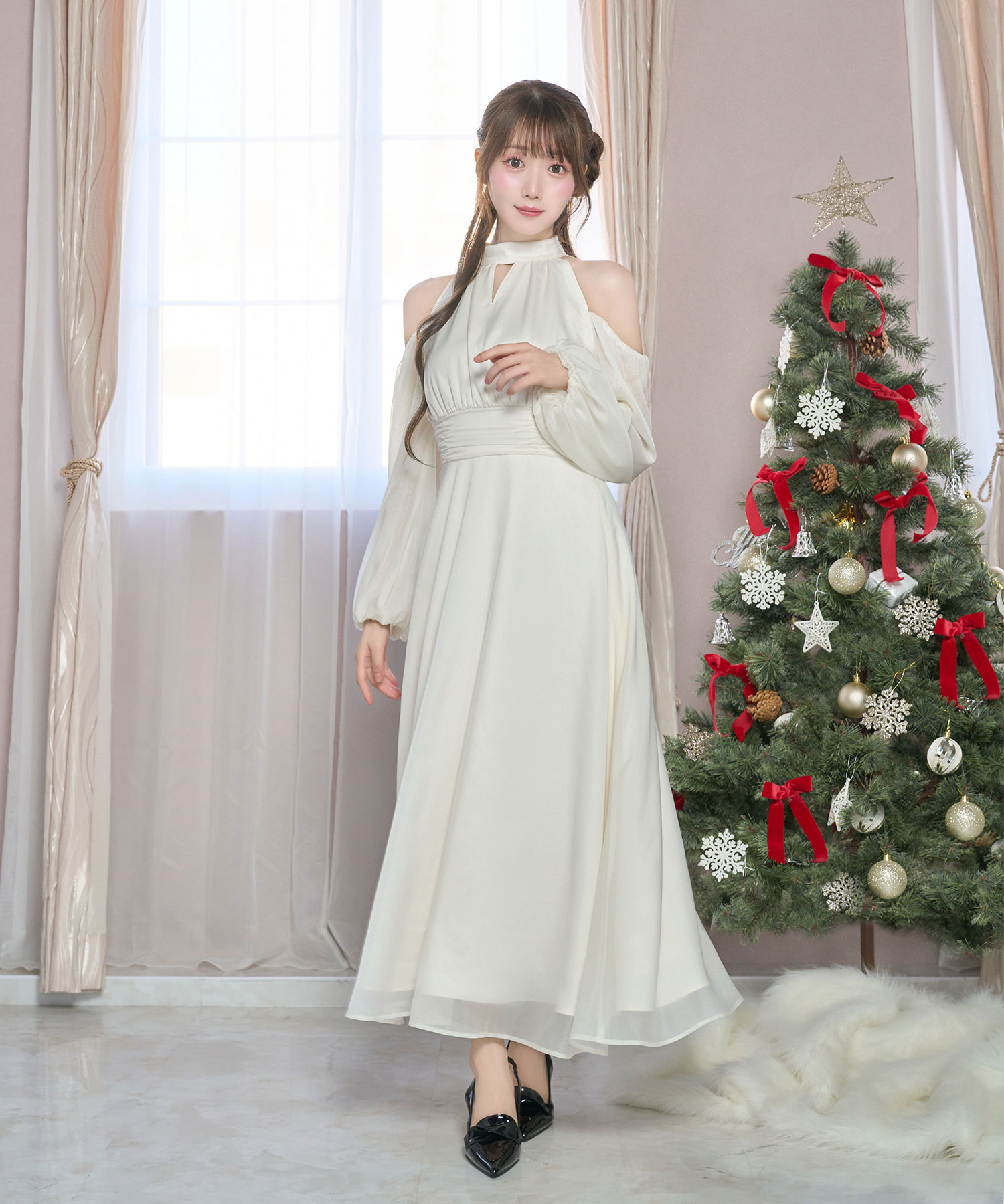 Open shoulder chiffon dress