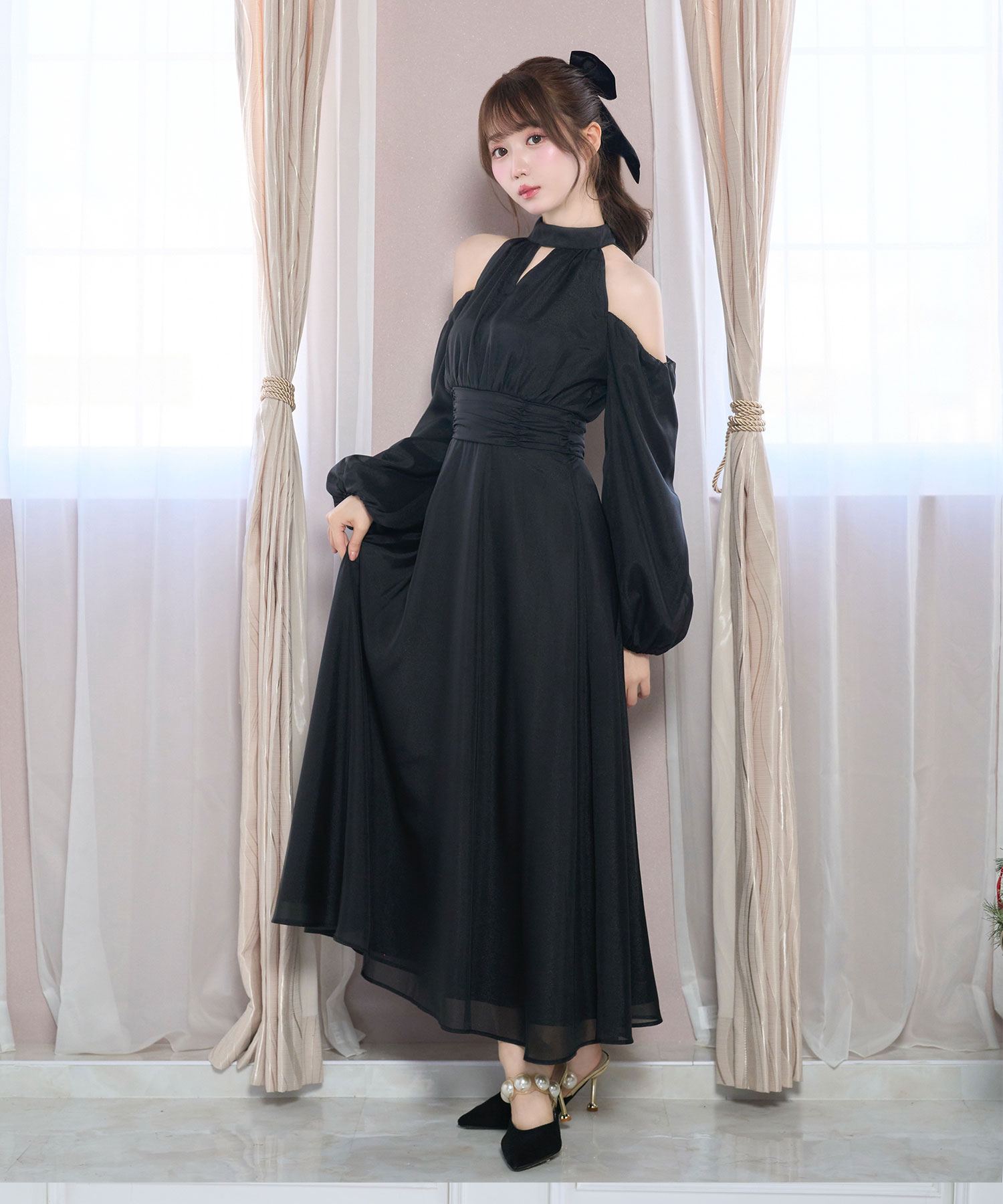 Open shoulder chiffon dress