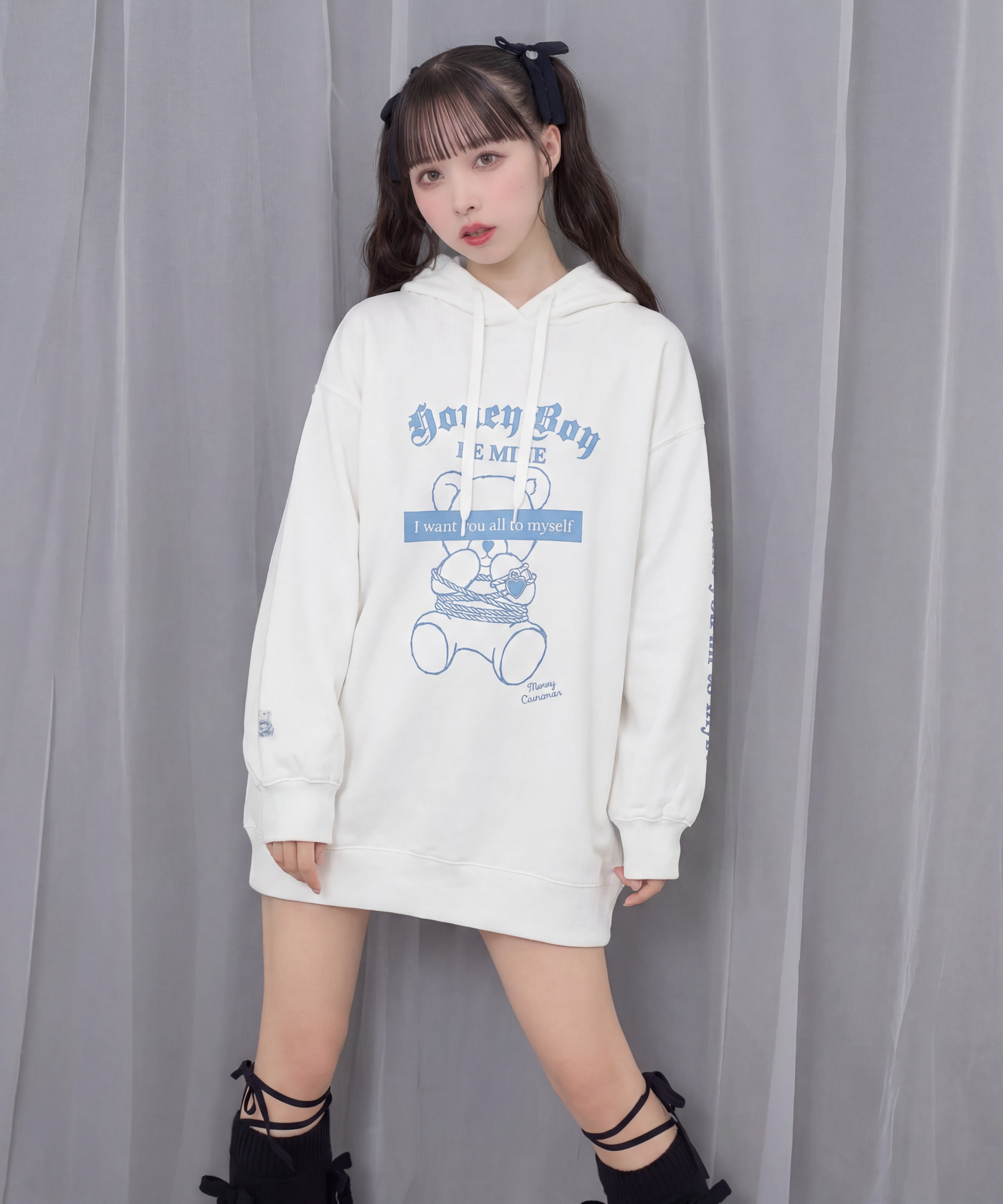 BE MINE プルパーカー