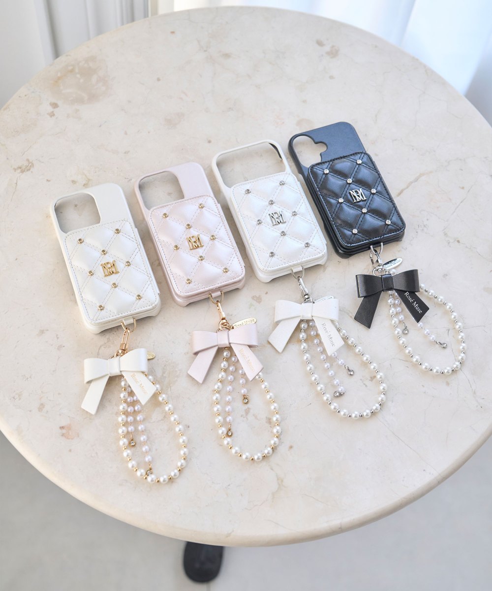 Quilting iPhone case with hand charm – BUNNY APARTMENT